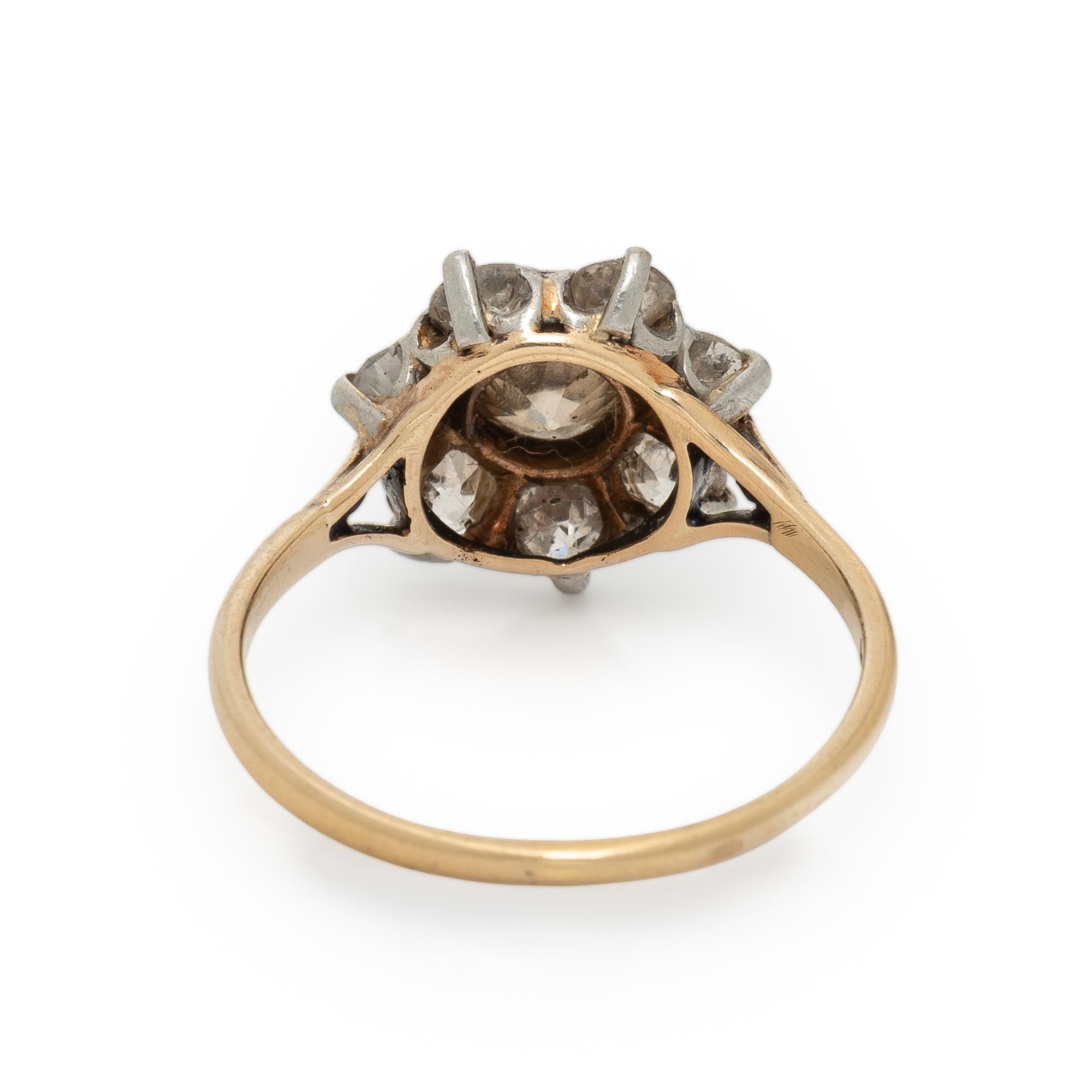 COLORED DIAMOND AND DIAMOND RING
