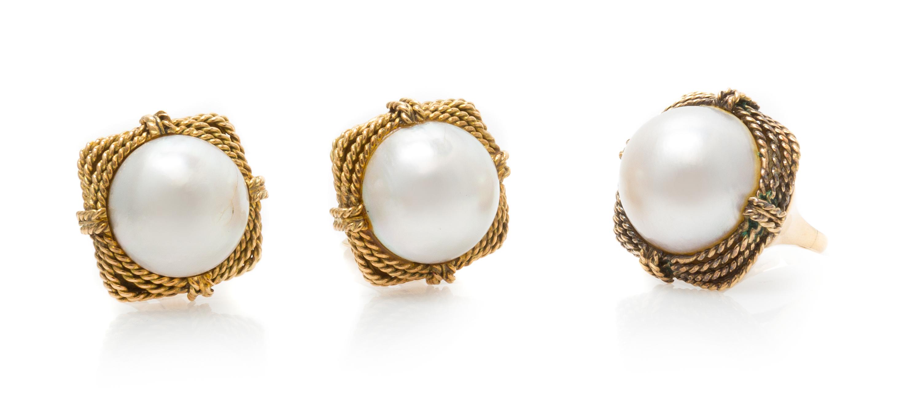 A 14 Karat Yellow Gold and Mabe Pearl Demi Parure, 21.70 dwts.