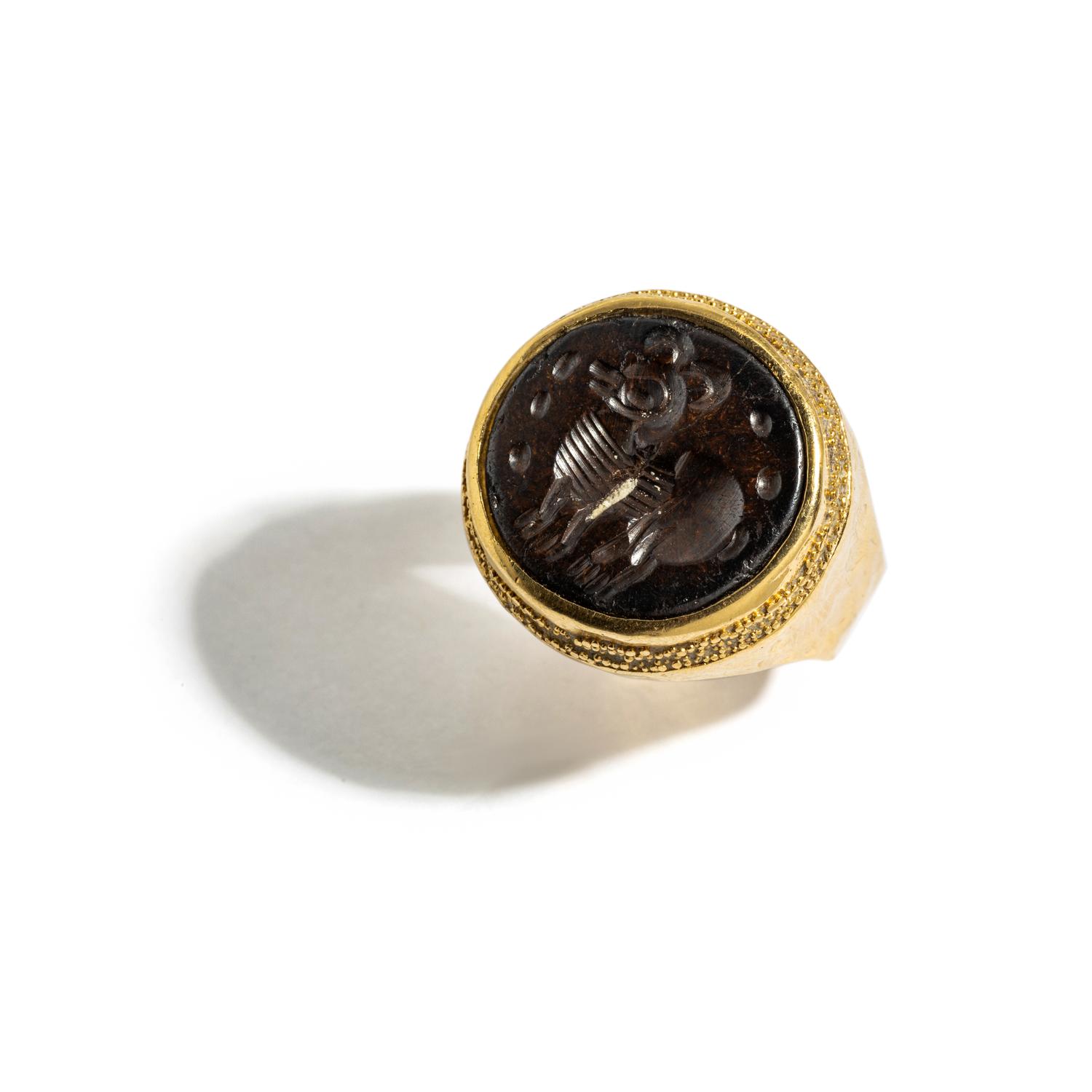 ED WIENER, YELLOW GOLD AND JASPER RING