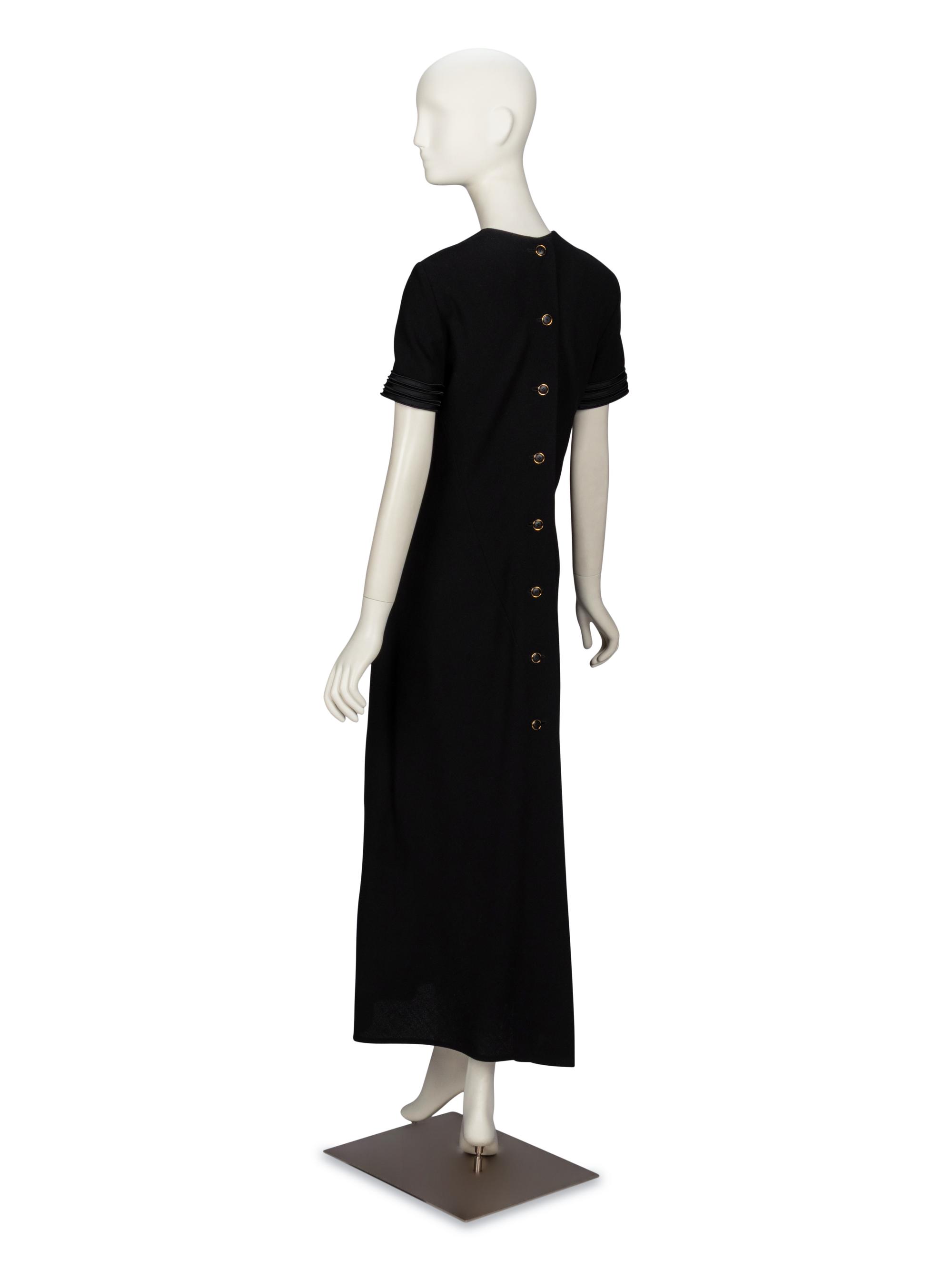 GALANOS, BLACK EVENING GOWN