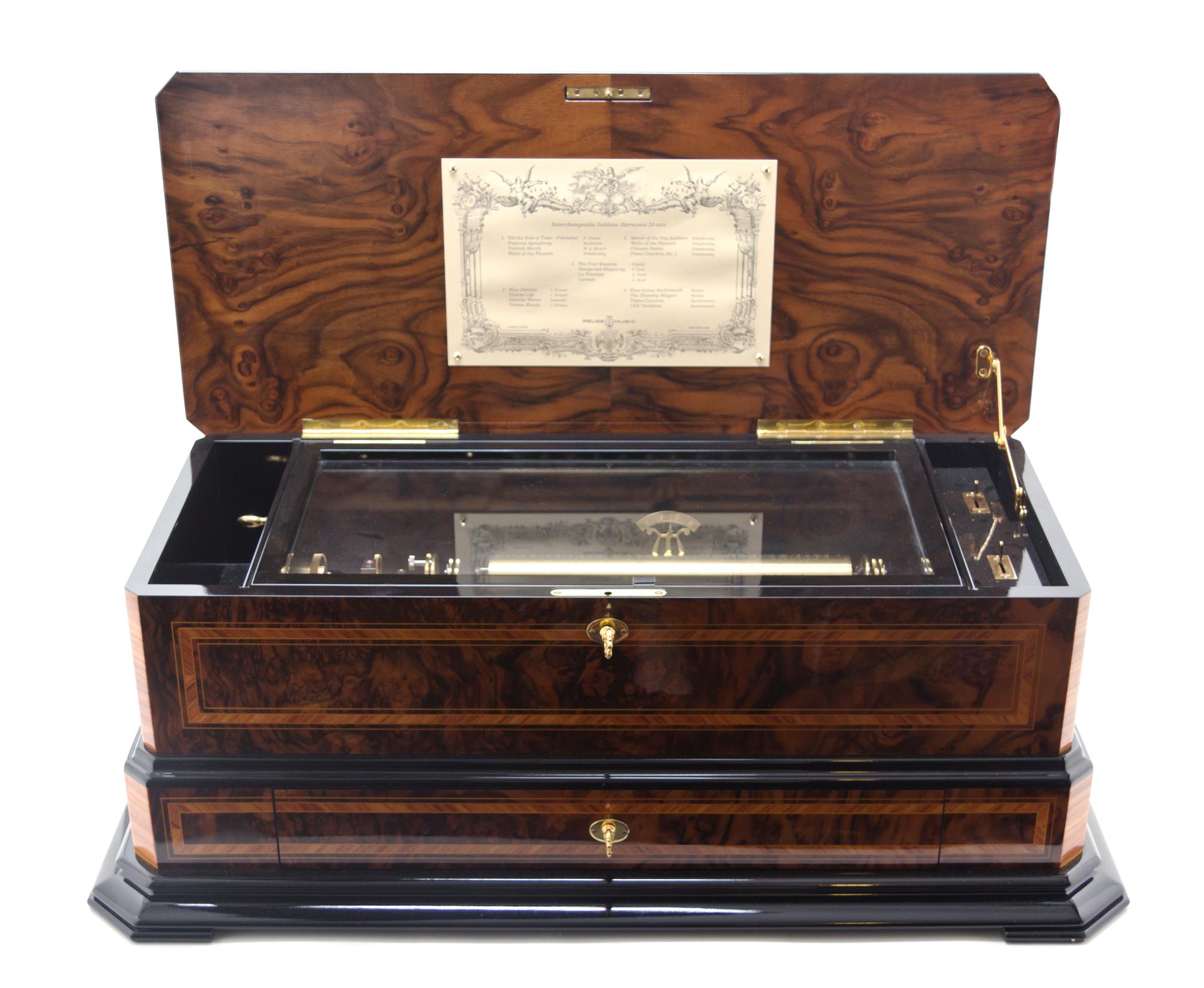 A Swiss Sublime Harmony Interchangeable Music Box, Reuge, Width of case overall 29 inches.