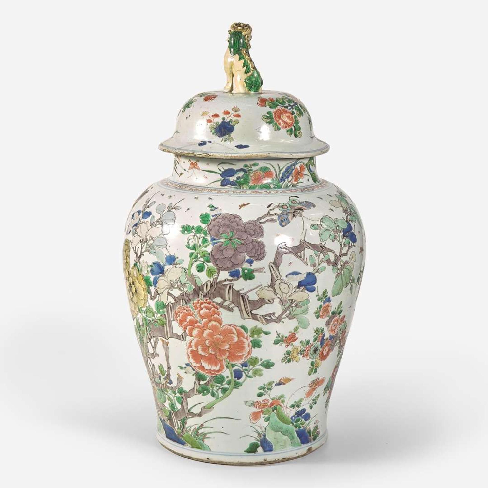 A very large Chinese famille verte decorated jar and cover 洋彩大盖罐 Kangxi period ???