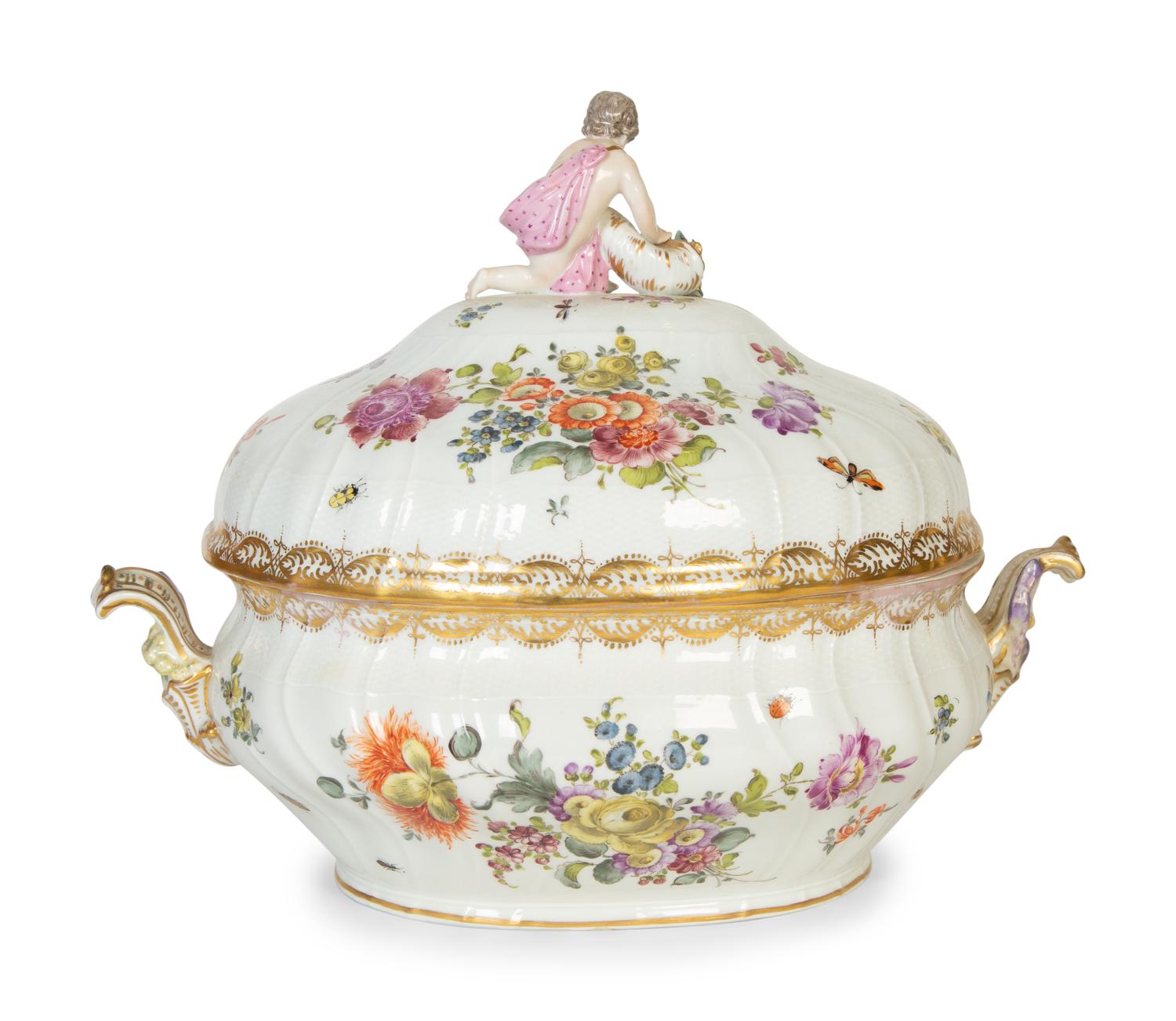 A Berlin (K.P.M.) Porcelain Covered Tureen