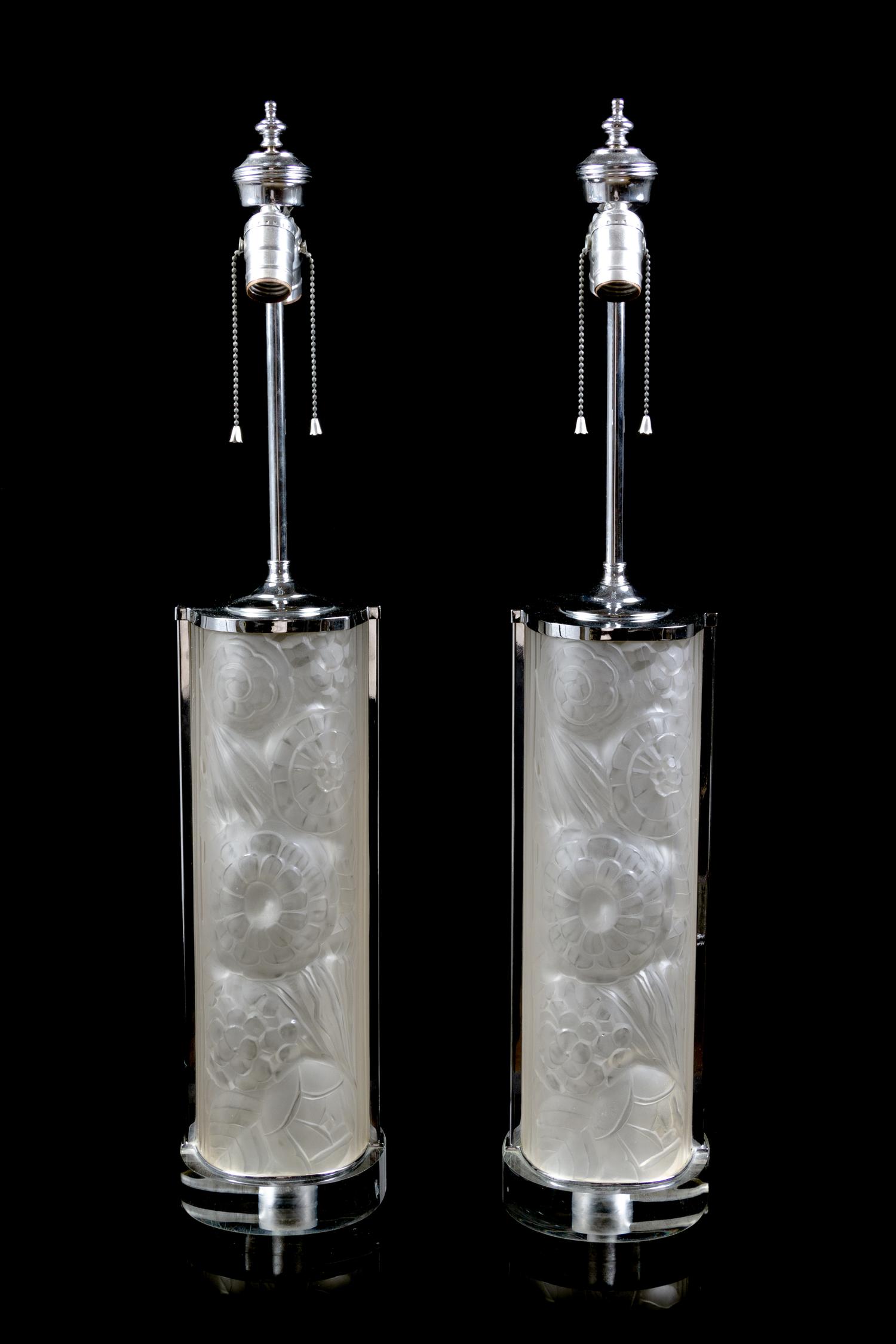 A Pair of Molded and Frosted Glass Table Lamps in the…
