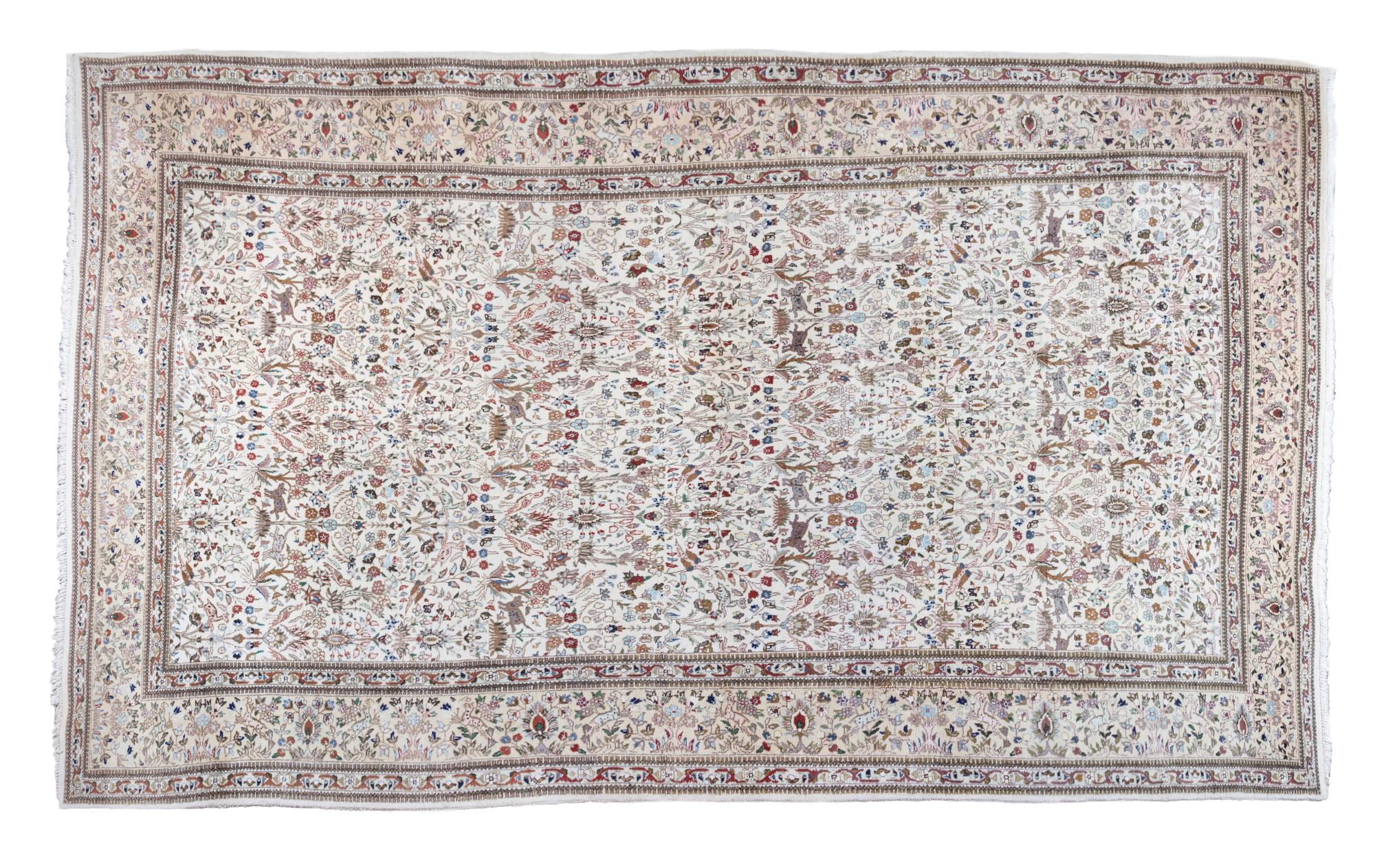 A Tabriz Rug — LATE 20TH CENTURY