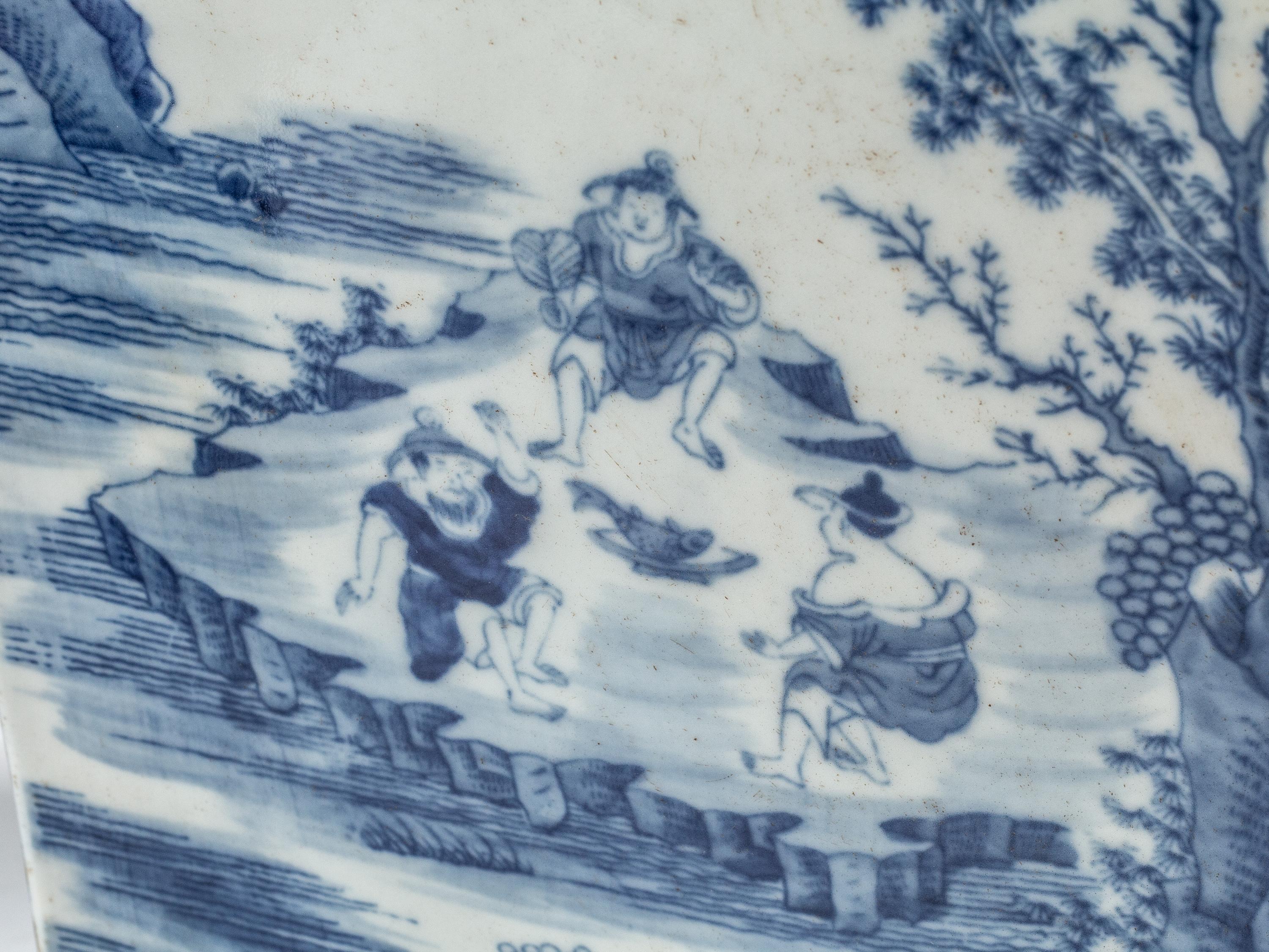 A Pair of Chinese Blue and White Porcelain Tea Caddies with Covers
