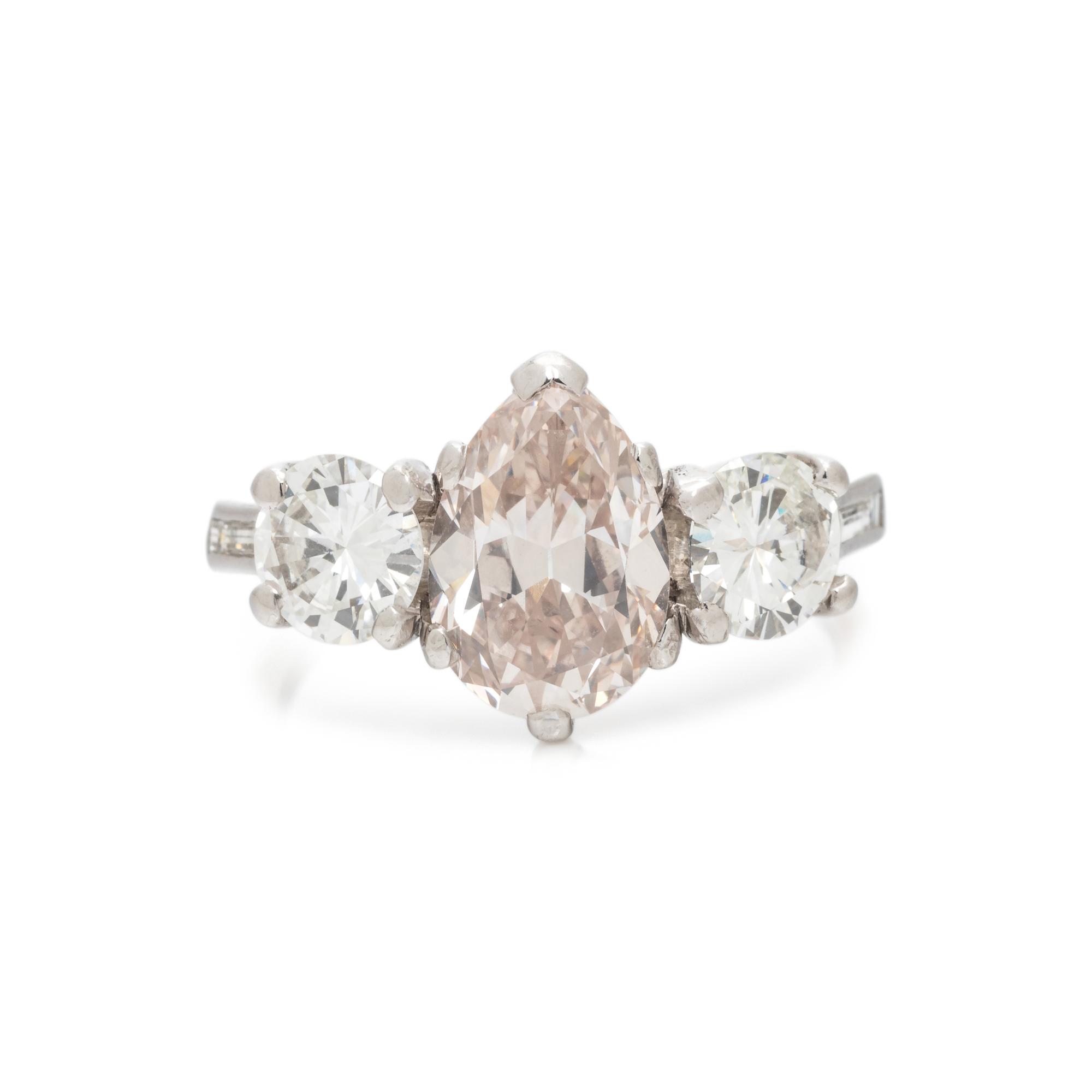 LIGHT PINK-BROWN DIAMOND AND DIAMOND RING