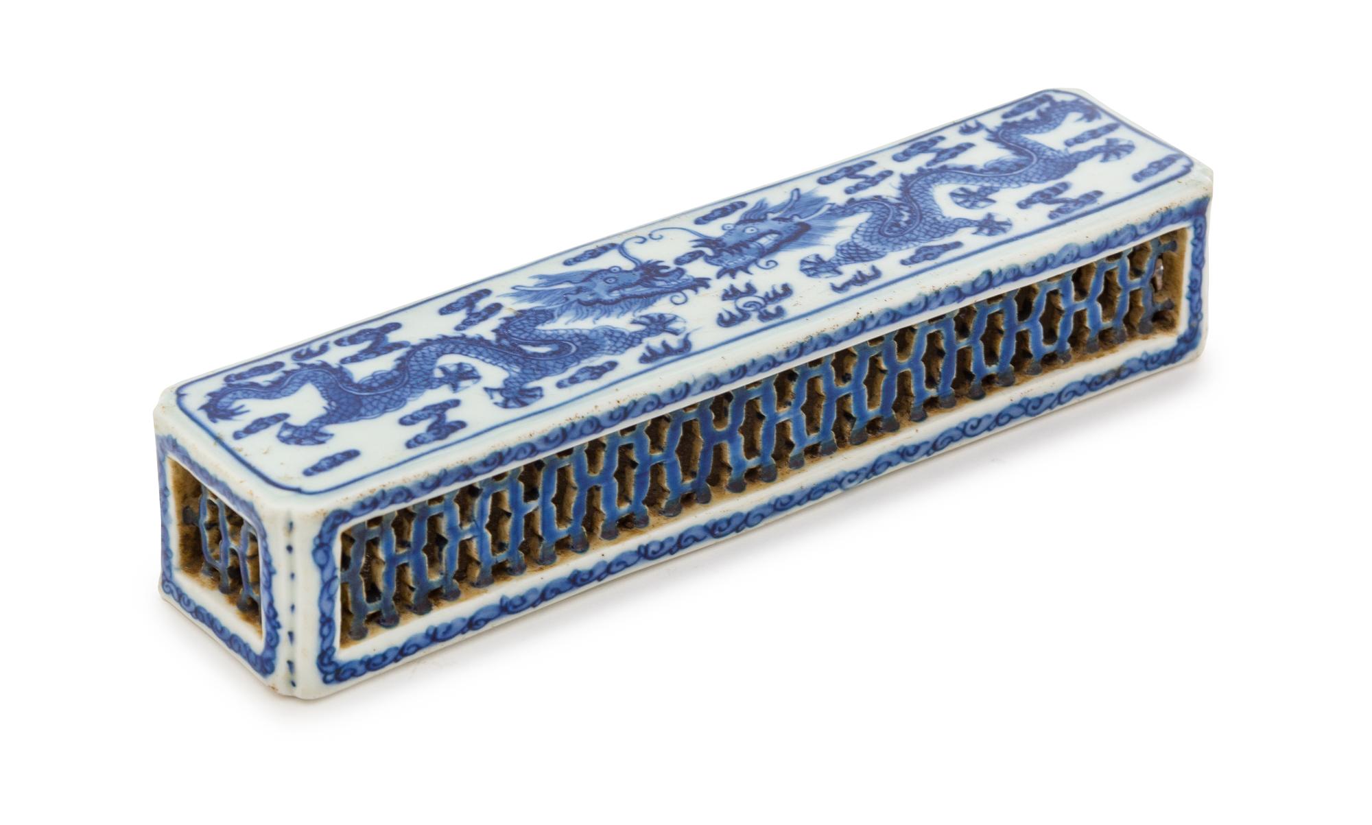 A Chinese Blue and White Porcelain Reticulated Wrist Rest 18TH/19TH CENTURY Length 7 3/8 inches. — 18TH/19TH CENTURY