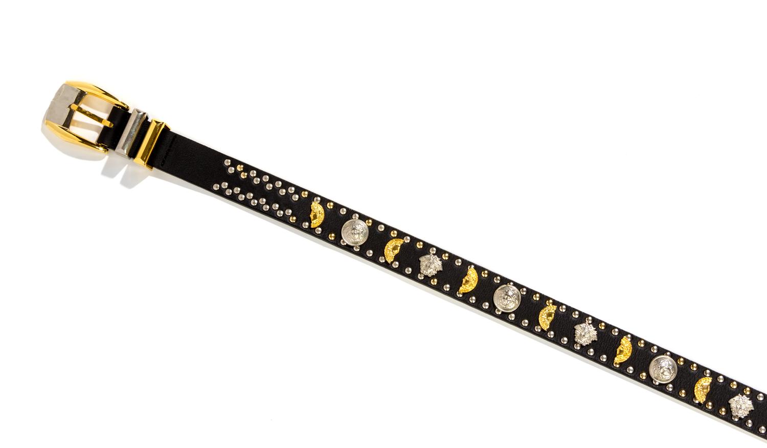 A Gianni Versace Black Leather "Broken Coin" Belt, Size 85/34.