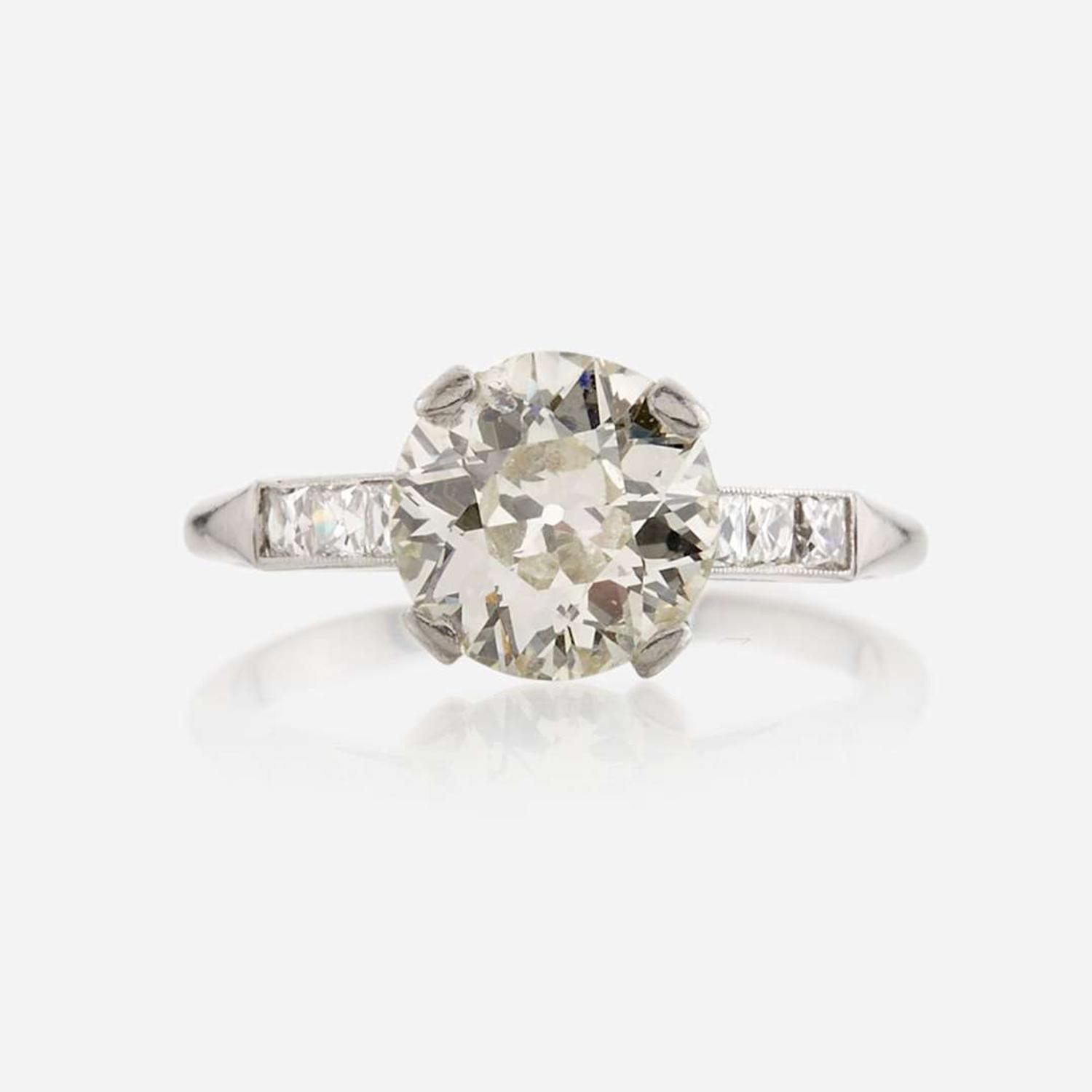 A diamond solitaire