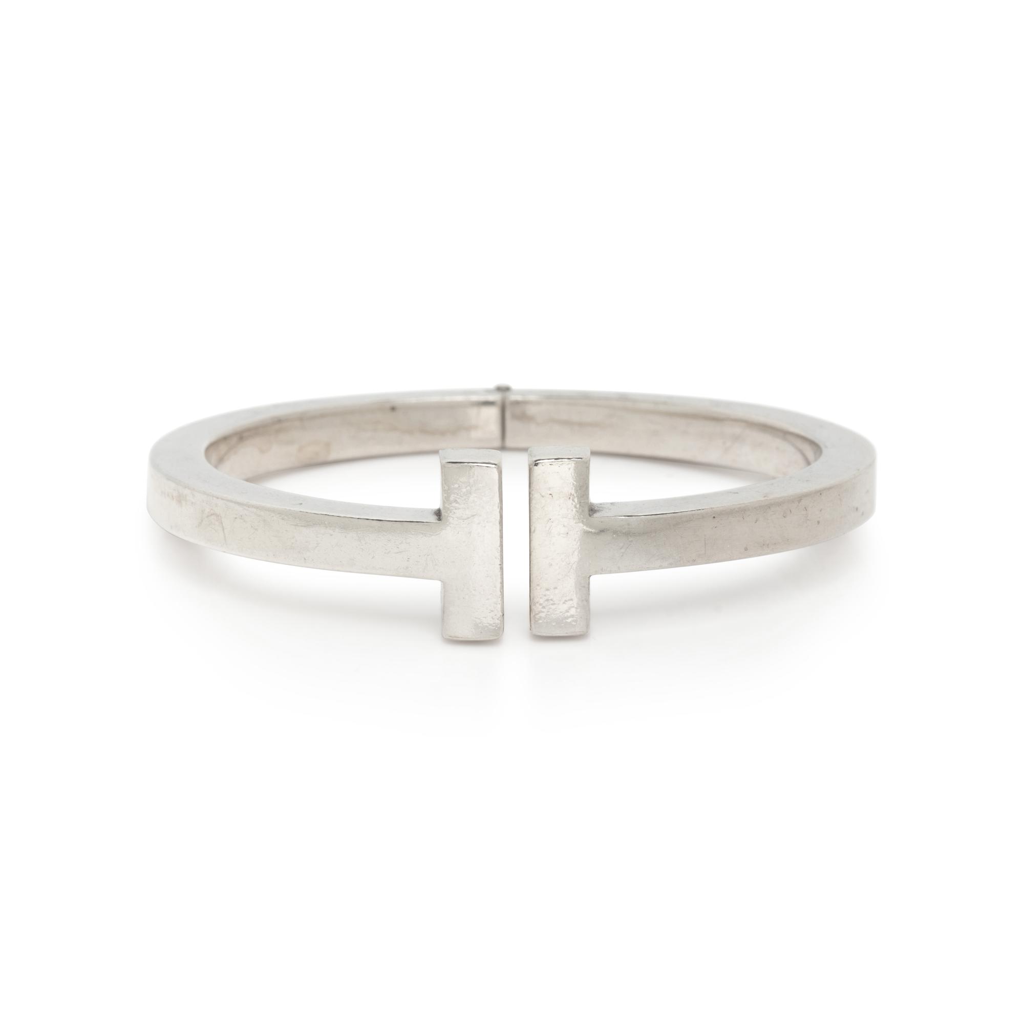 TIFFANY & CO., STERLING SILVER 'T' BRACELET