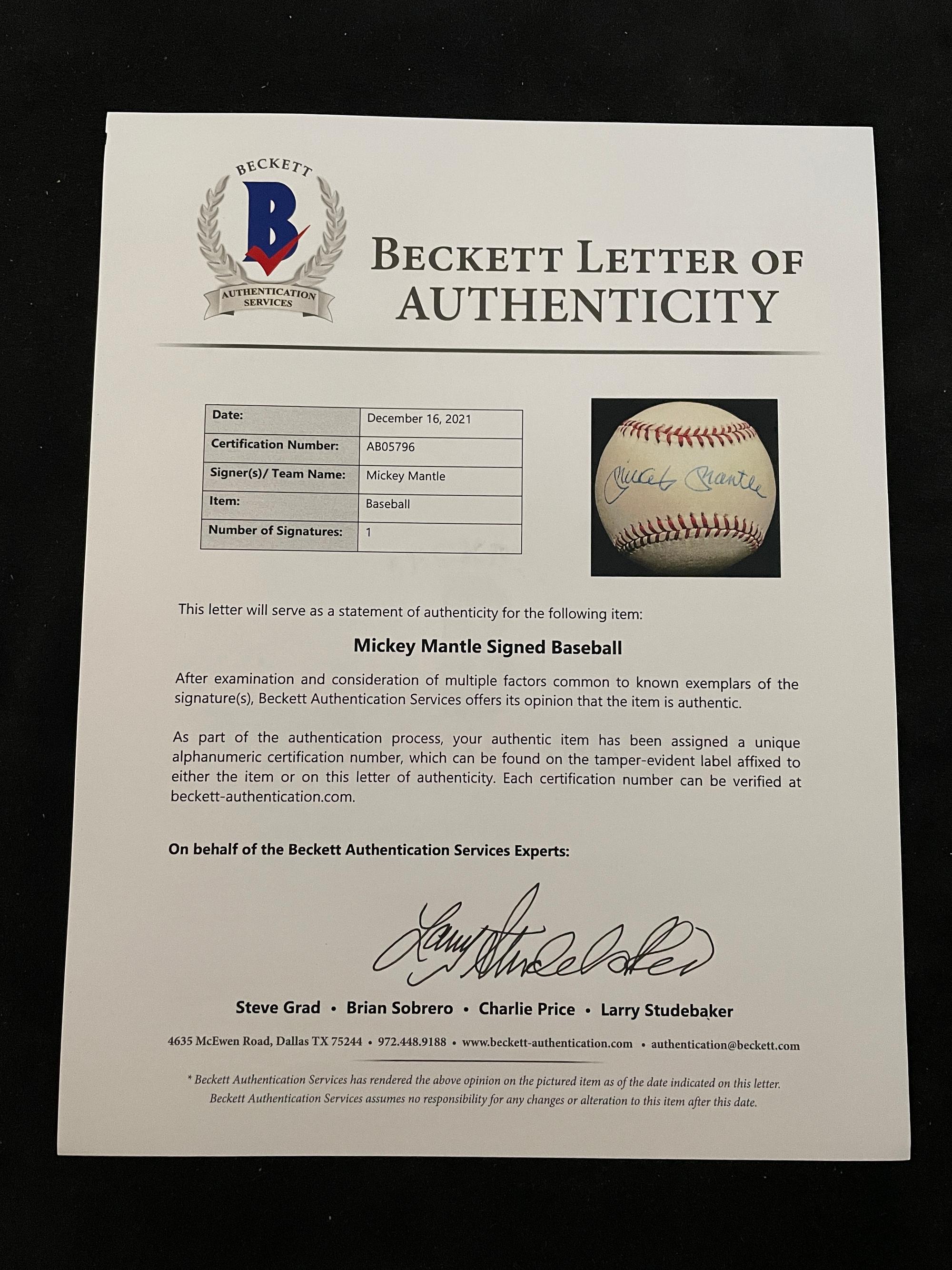 A Mickey Mantle Signed Autograph Baseball (Beckett Authentication Services Letter BAS Certified),