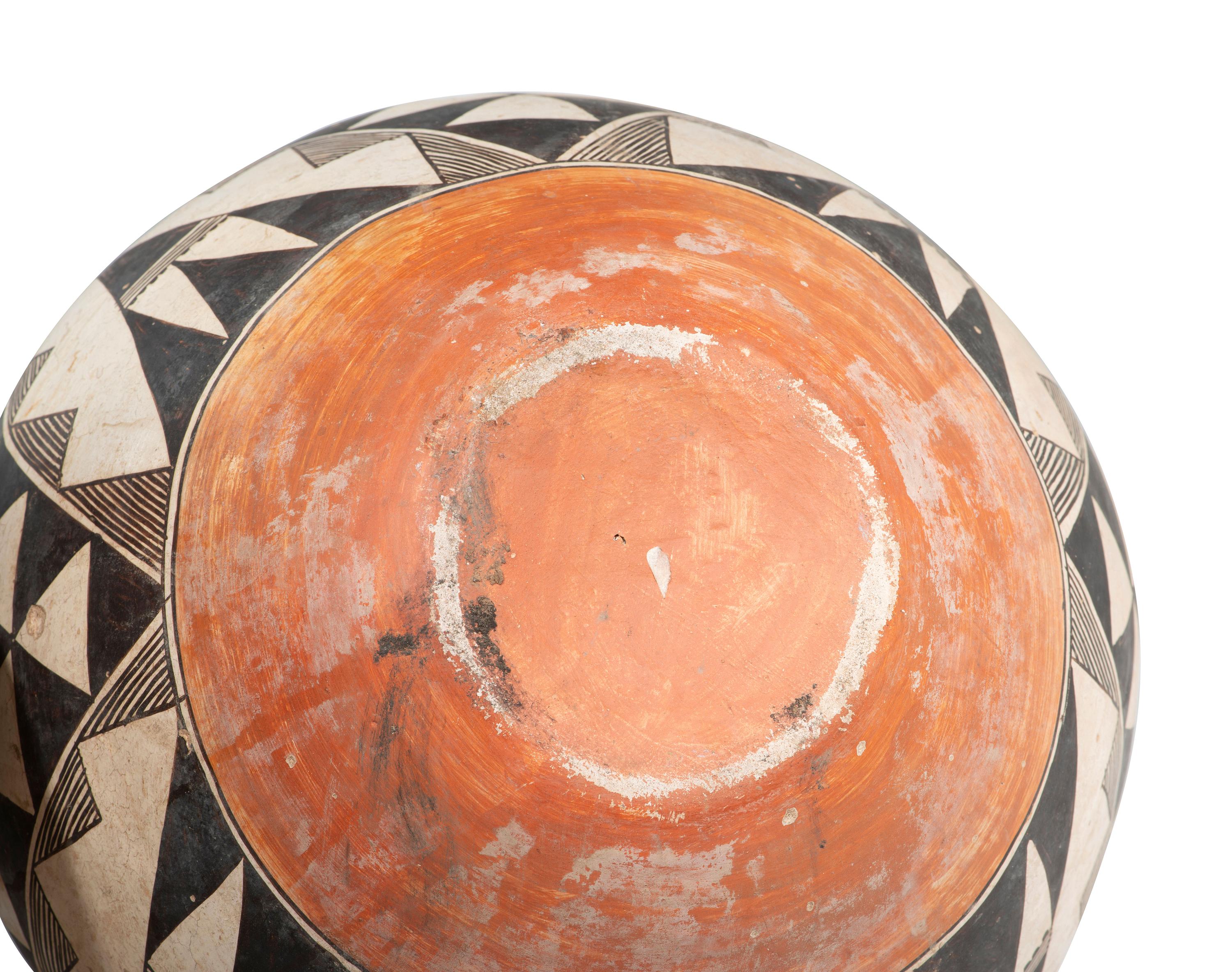 Acoma Pottery Jars