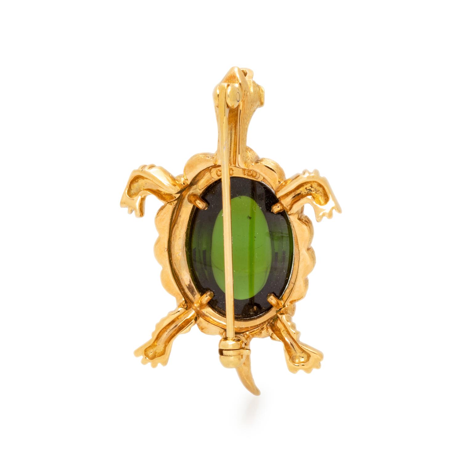 YELLOW GOLD, GREEN TOURMALINE AND DIAMOND TURTLE BROOCH