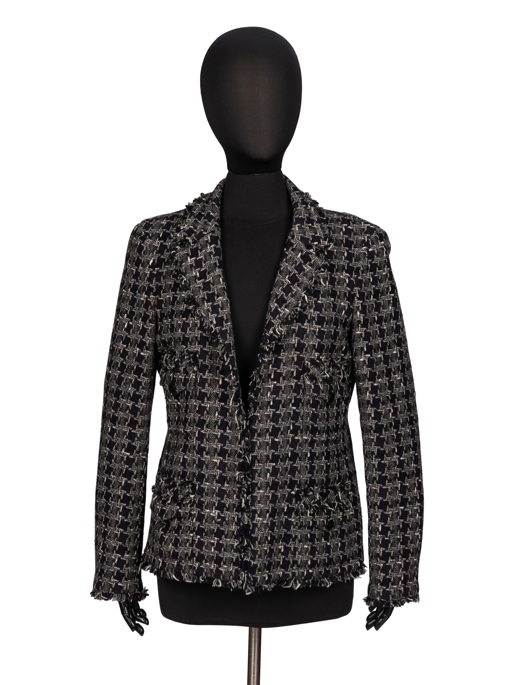 Chanel, Houndstooth Tweed Blazer