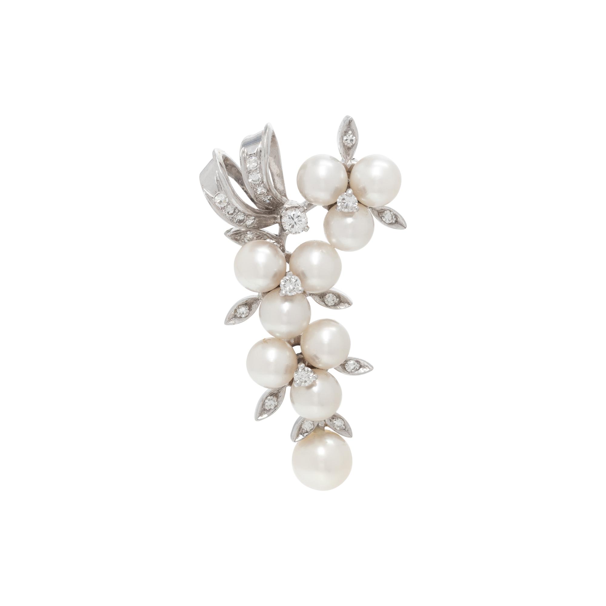 CULTURED PEARL AND DIAMOND PENDANT/BROOCH
