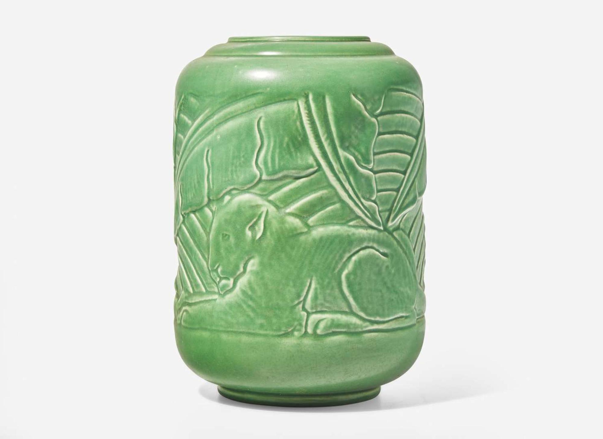 A Wedgwood Queensware Vase, UK, early 1930s