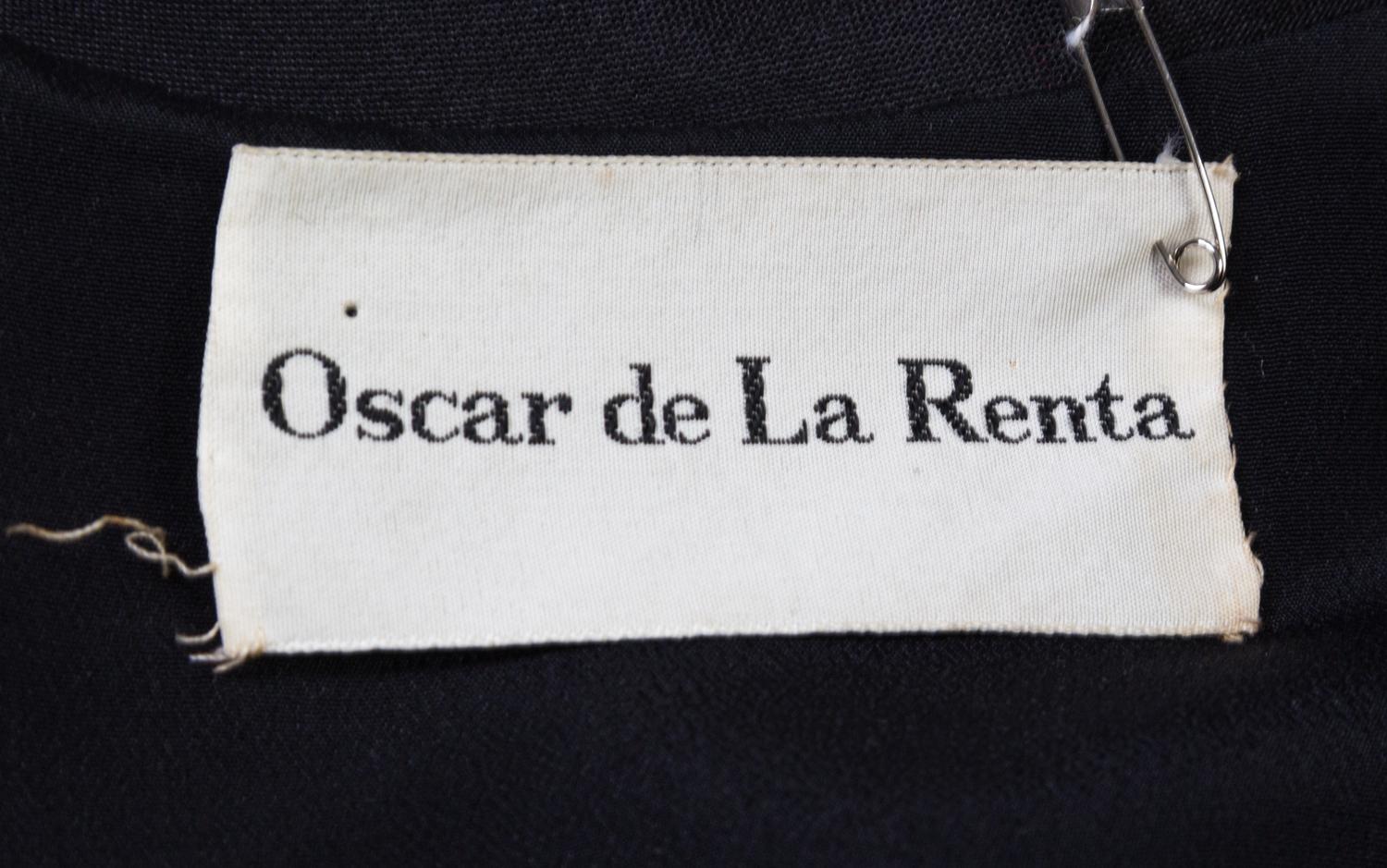 An Oscar de la Renta Black Organza Layered Evening Dress,