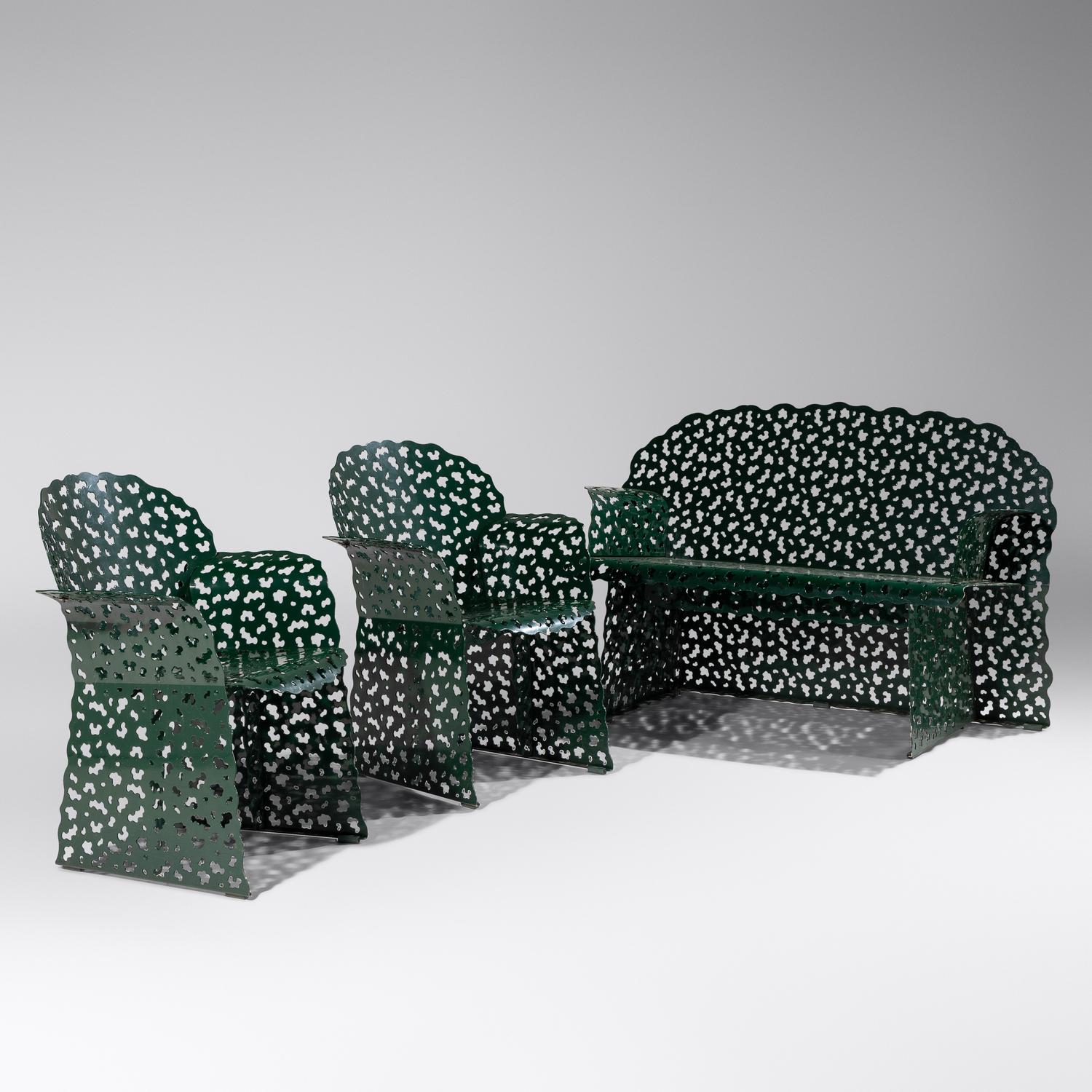 Topiary bench and pair of chairs, c. 2007 Richard Schultz Design, Inc. USA