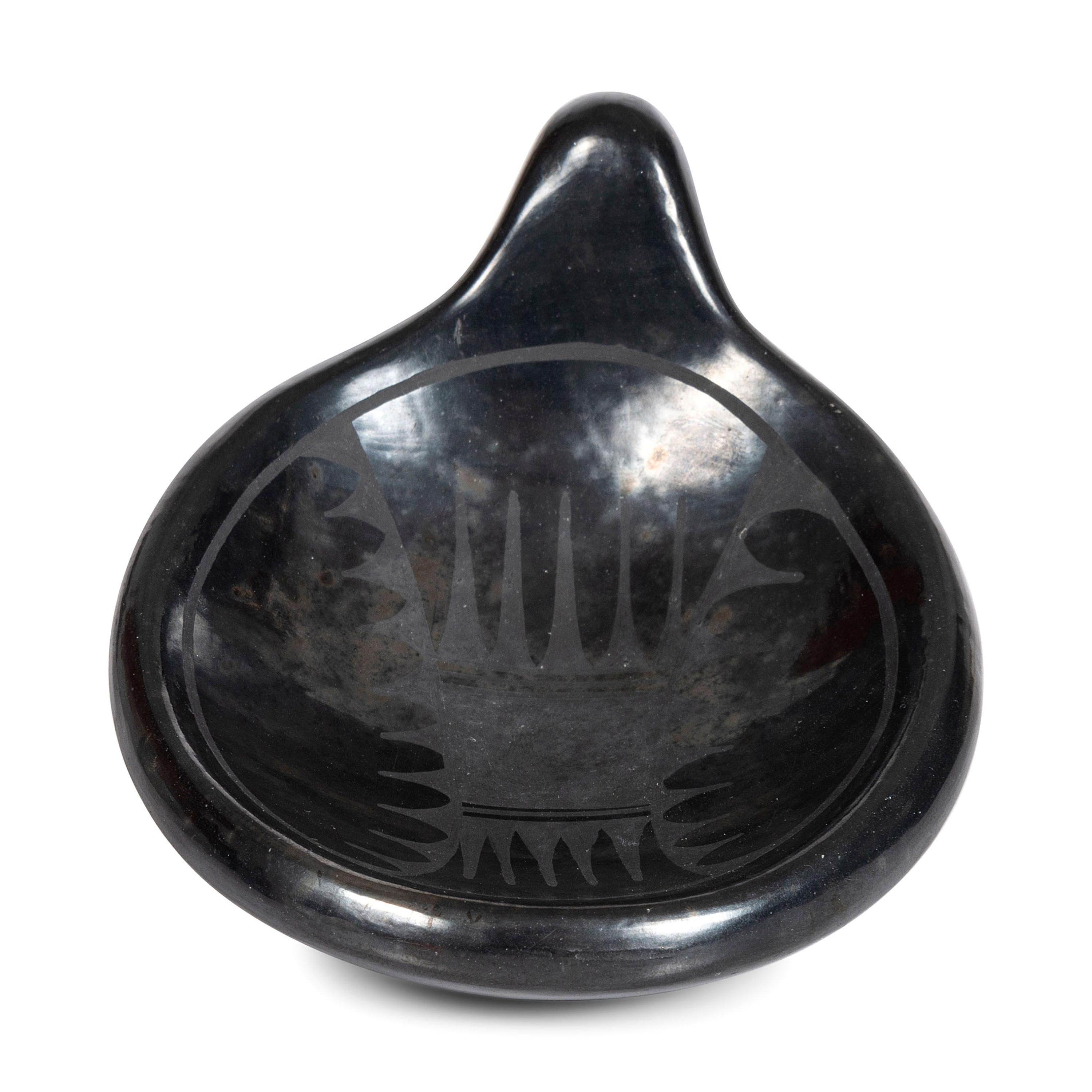 Blackware Pottery Dish, Avian Form