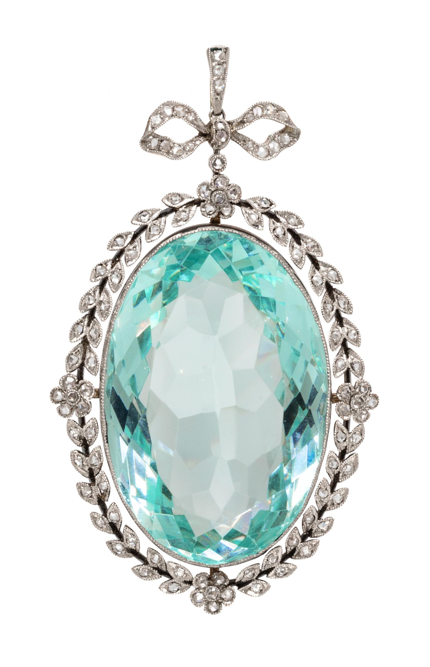 An Edwardian Platinum Topped Yellow Gold, Aquamarine and Diamond Pendant, 16.70 dwts.