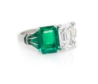 An Important Platinum, Emerald and Diamond Ring, 5.70 dwts.