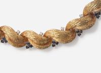 An 18K Yellow Gold, Diamond, and Sapphire Collar Necklace