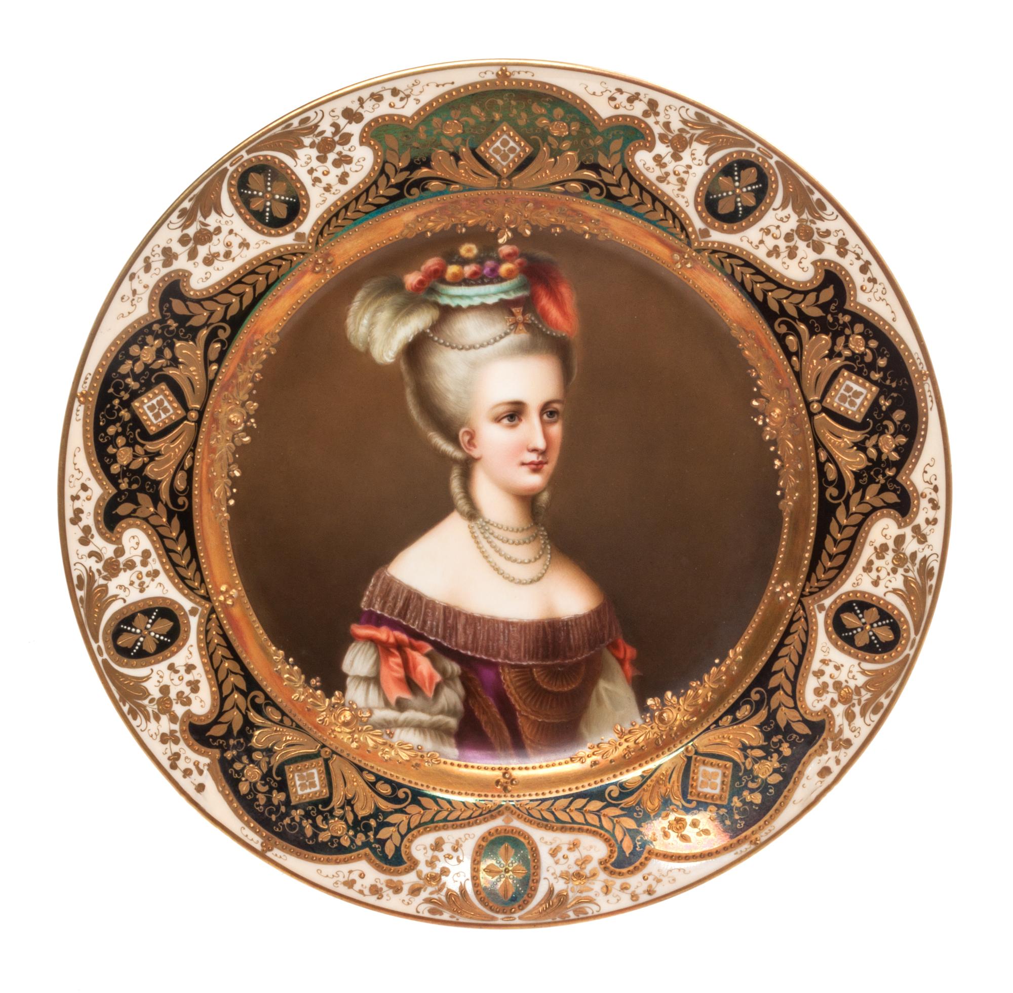 A Royal Vienna Cabinet Plate Diameter 9 1/2 inches.