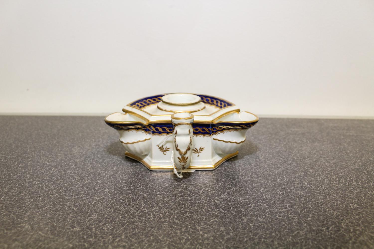 An English Porcelain Inkstand Width 5 3/4 inches. — 19TH CENTURY