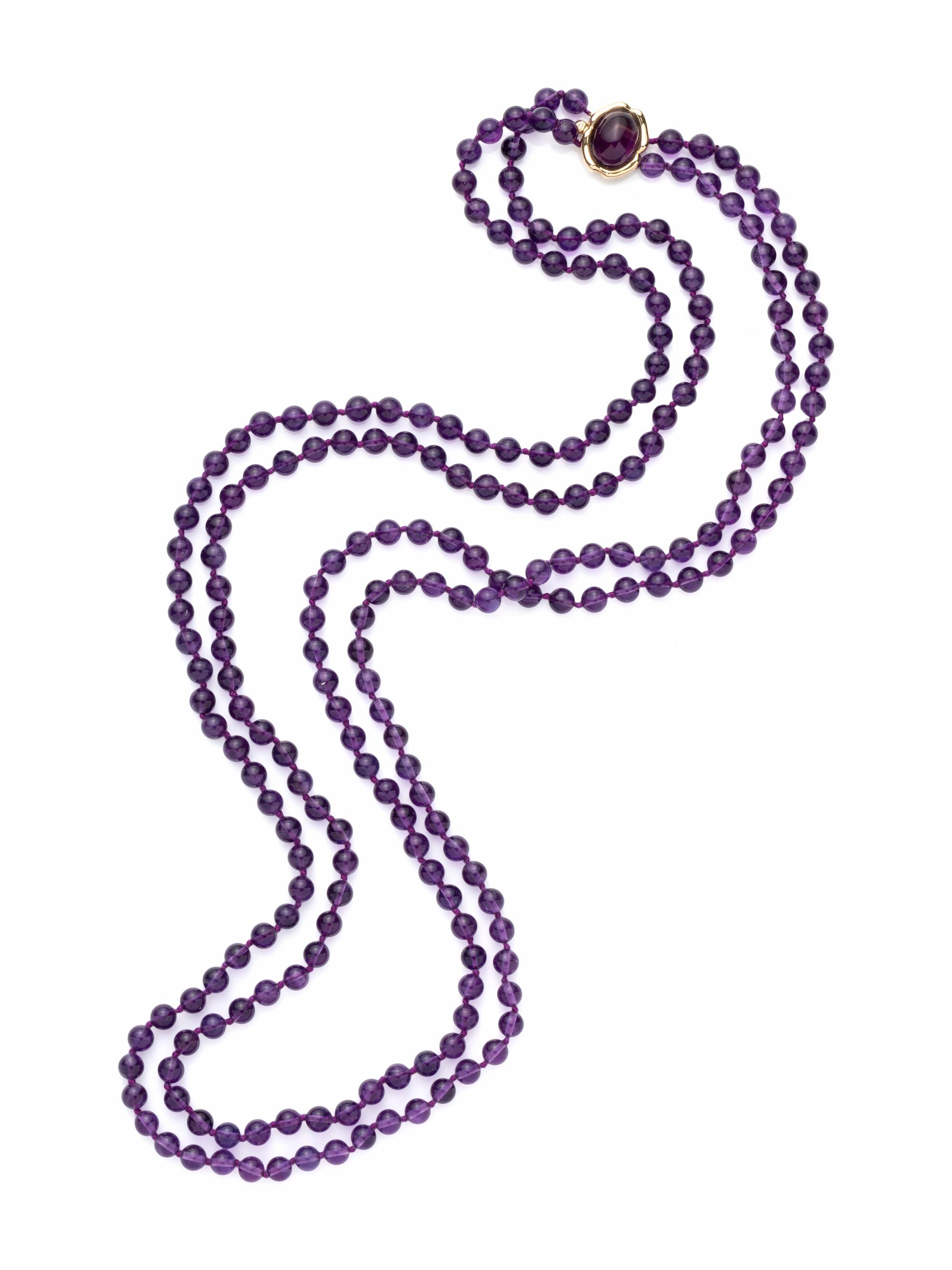 COLLECTION OF YELLOW GOLD AND AMETHYST JEWELRY