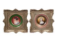 A Pair of Vienna Porcelain Cabinet Plates in Giltwood Frames
