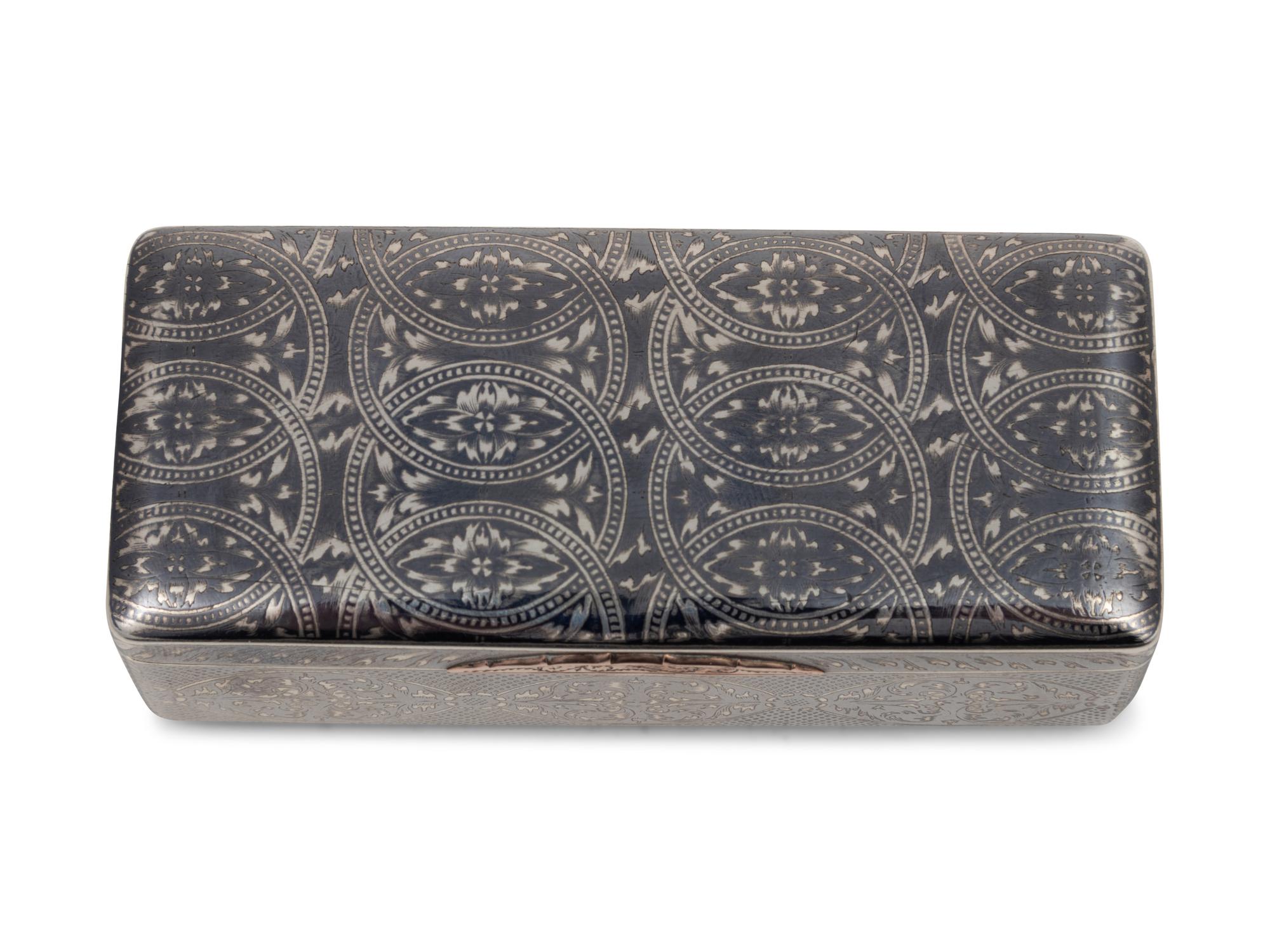 A Russian Niello Silver Snuff Box