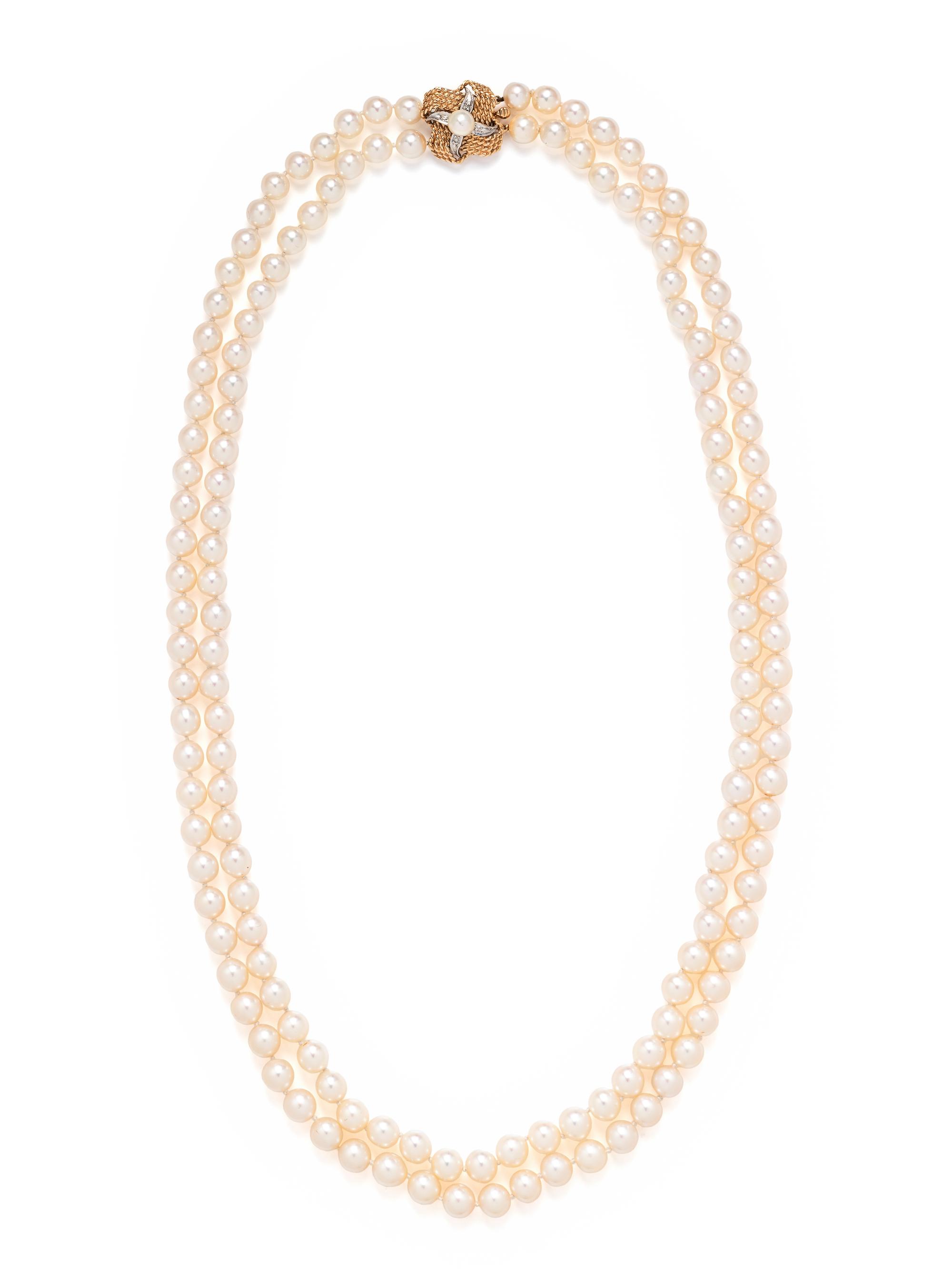 CULTURED PEARL NECKLACE