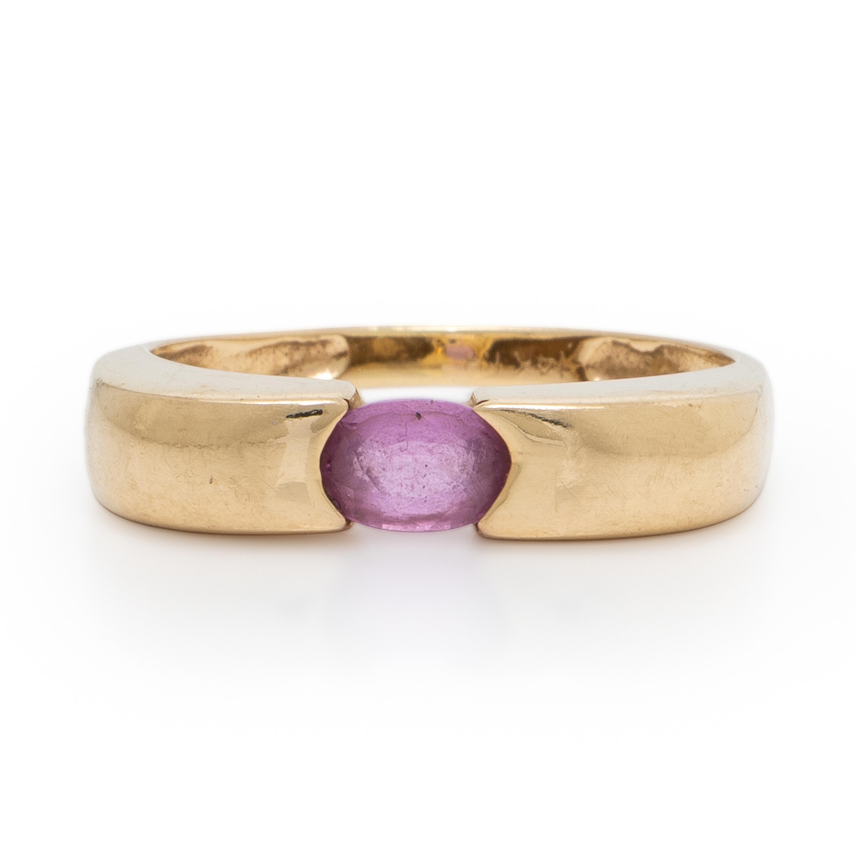 Yellow Gold and Pink Sapphire Ring