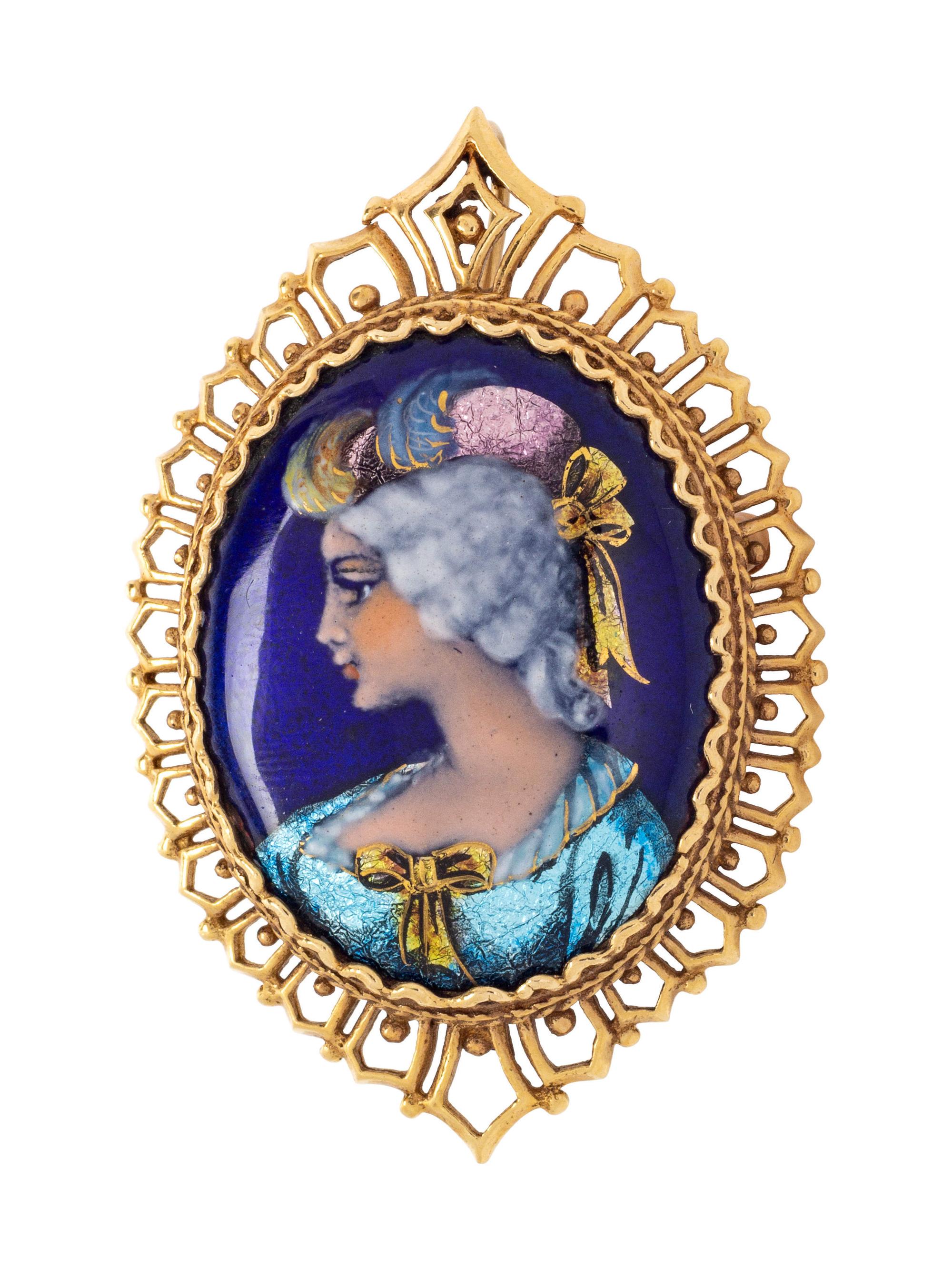 A 14 Karat Yellow Gold and Enamel Pendant/Brooch, French,