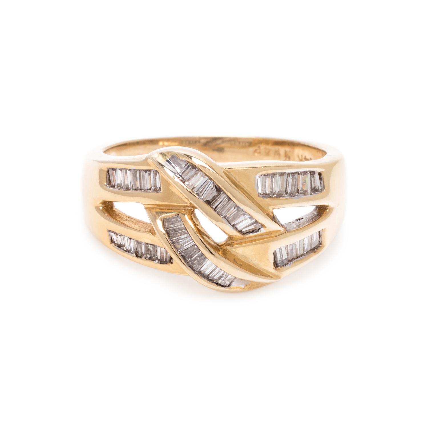 DIAMOND RING