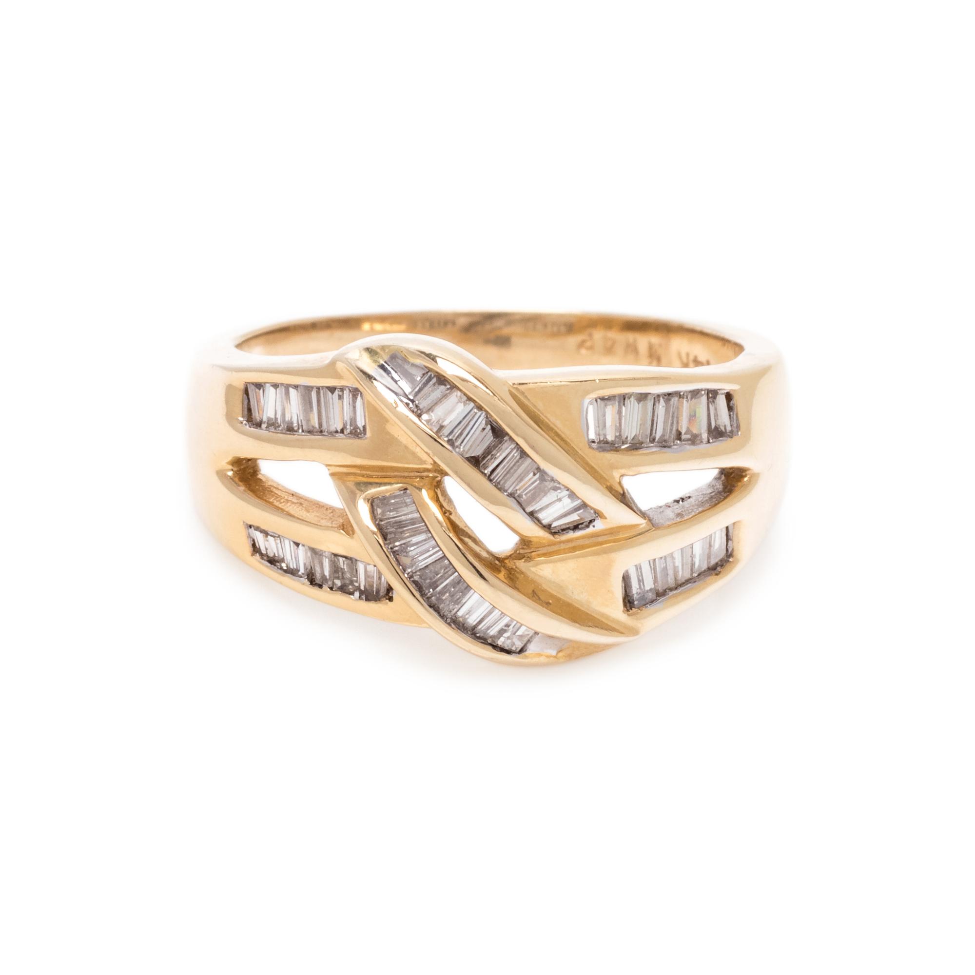 DIAMOND RING