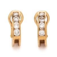 YELLOW GOLD AND DIAMOND HALF-HOOP EARCLIPS
