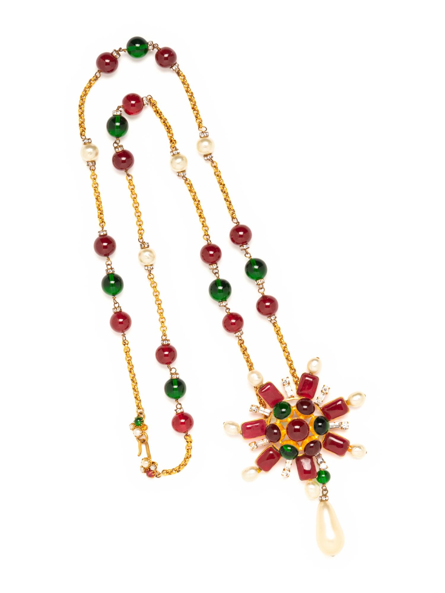 Chanel, Gripoix Pendant Necklace