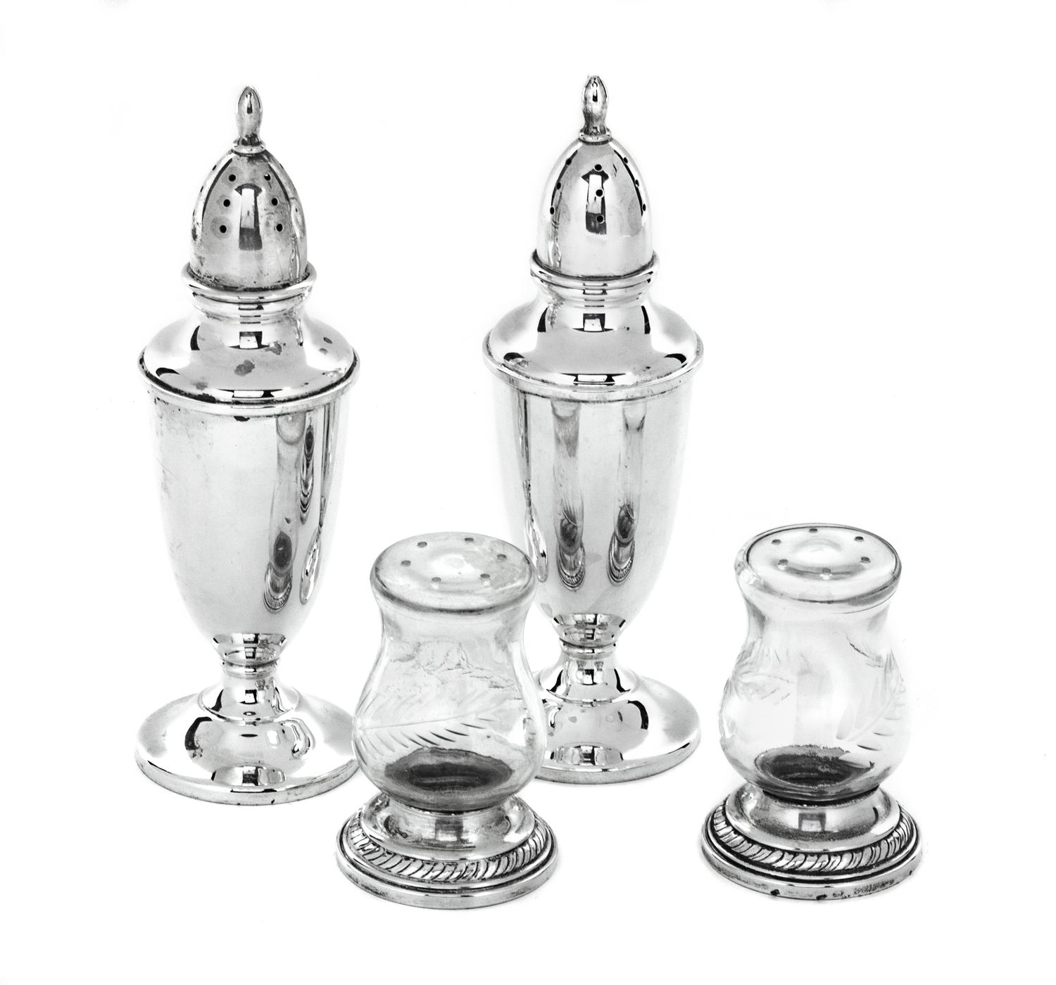 A Group of Four American Silver Salt Shakers, Mermod Jaccard King and Newport Sterling, the Newport shakers with glass tops and weighte