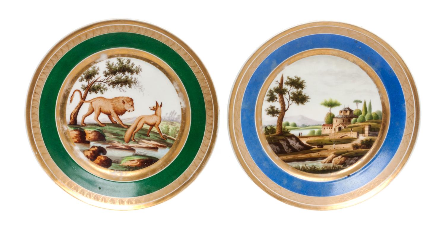Two Paris Porcelain Cabinet Plates Diameter 9 1/4 inches.