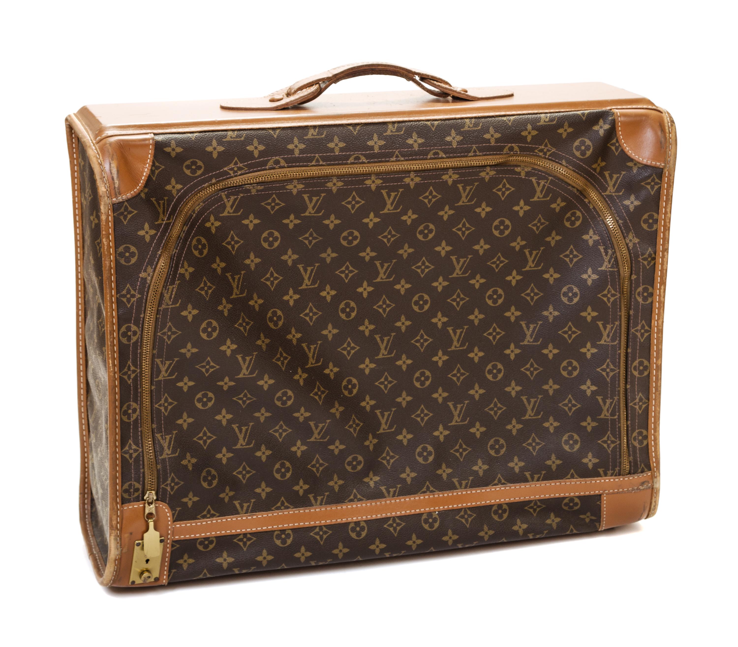 A Louis Vuitton Monogram Canvas Pullman 60 Suitcase, 23.75" x 18.25" x 7.5"; Handle drop: 2".