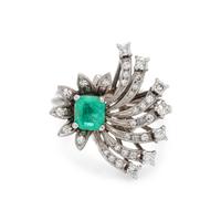 EMERALD AND DIAMOND RING