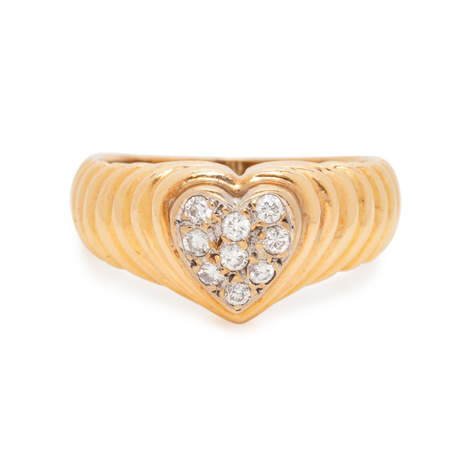 YELLOW GOLD AND DIAMOND HEART RING