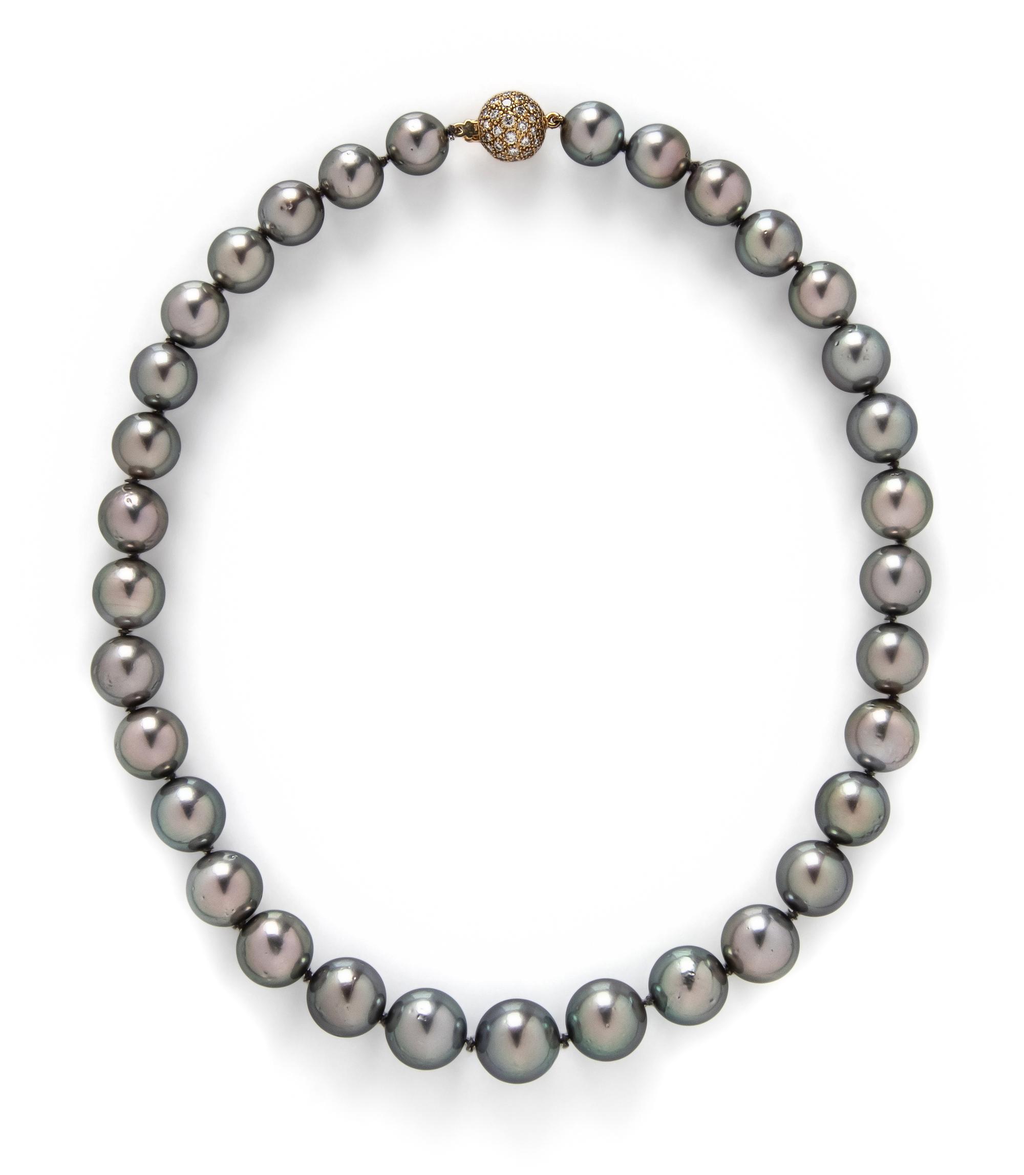 GRAY CULTURED PEARL AND DIAMOND NECKLACE