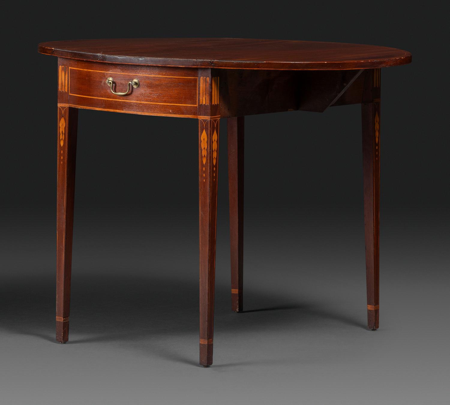 A Federal Inlaid Mahogany Drop Leaf Table