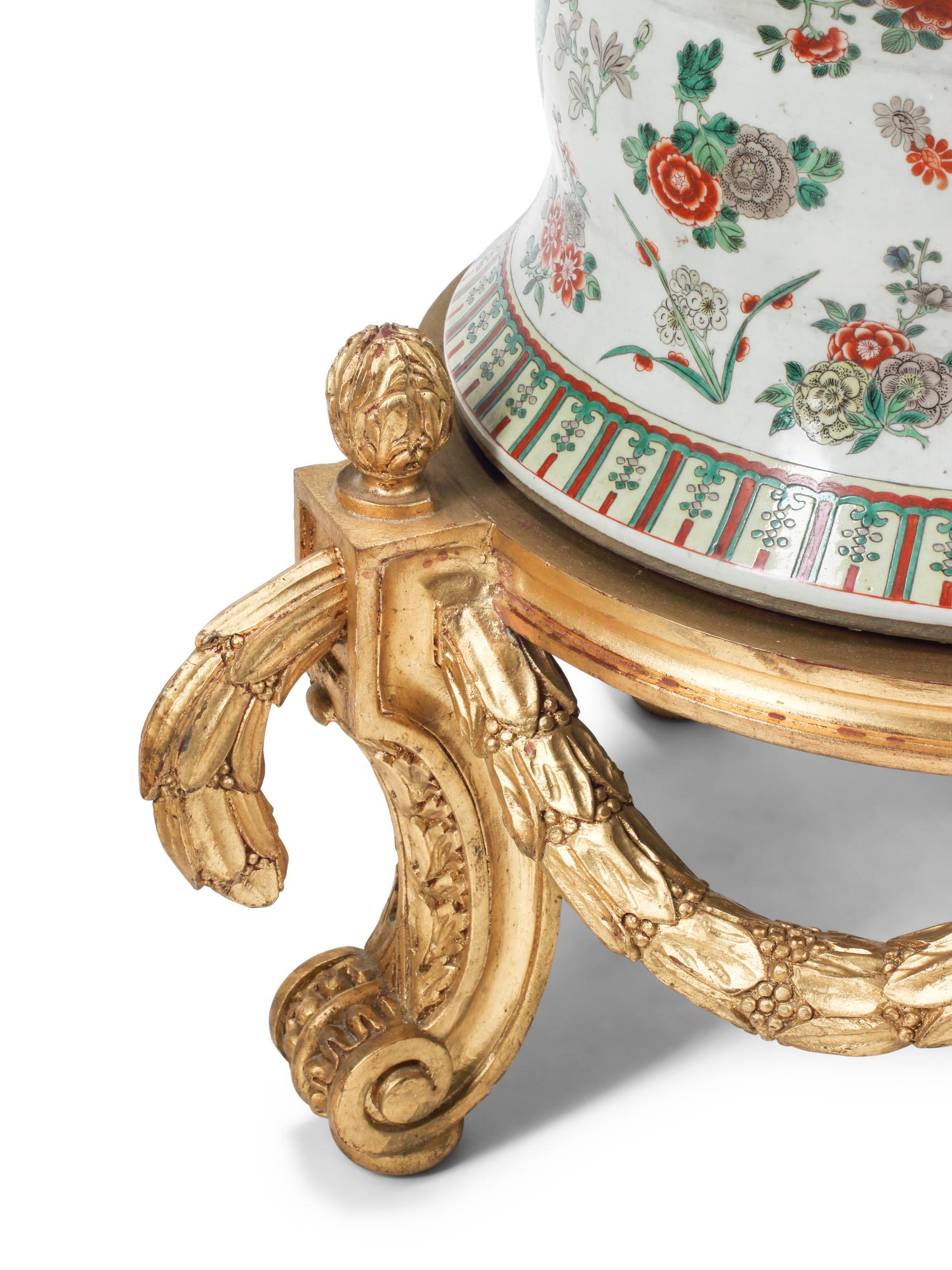 A Pair of Chinese Porcelain Jardinières on Giltwood Bases