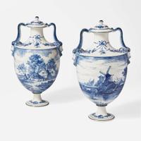 A Pair of Wedgwood Delft-Style Queensware Vases and Covers UK, 1870s