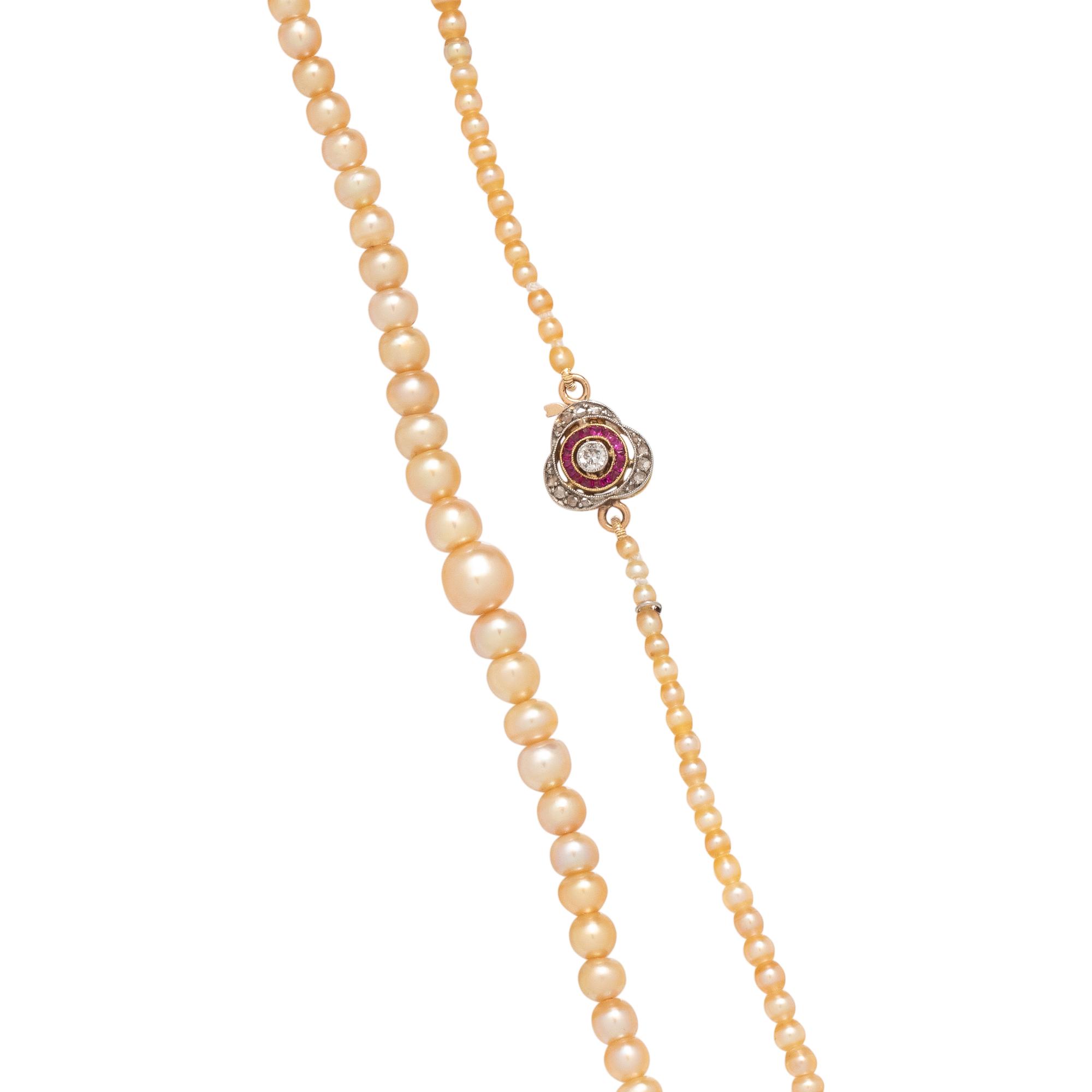 NATURAL PEARL NECKLACE
