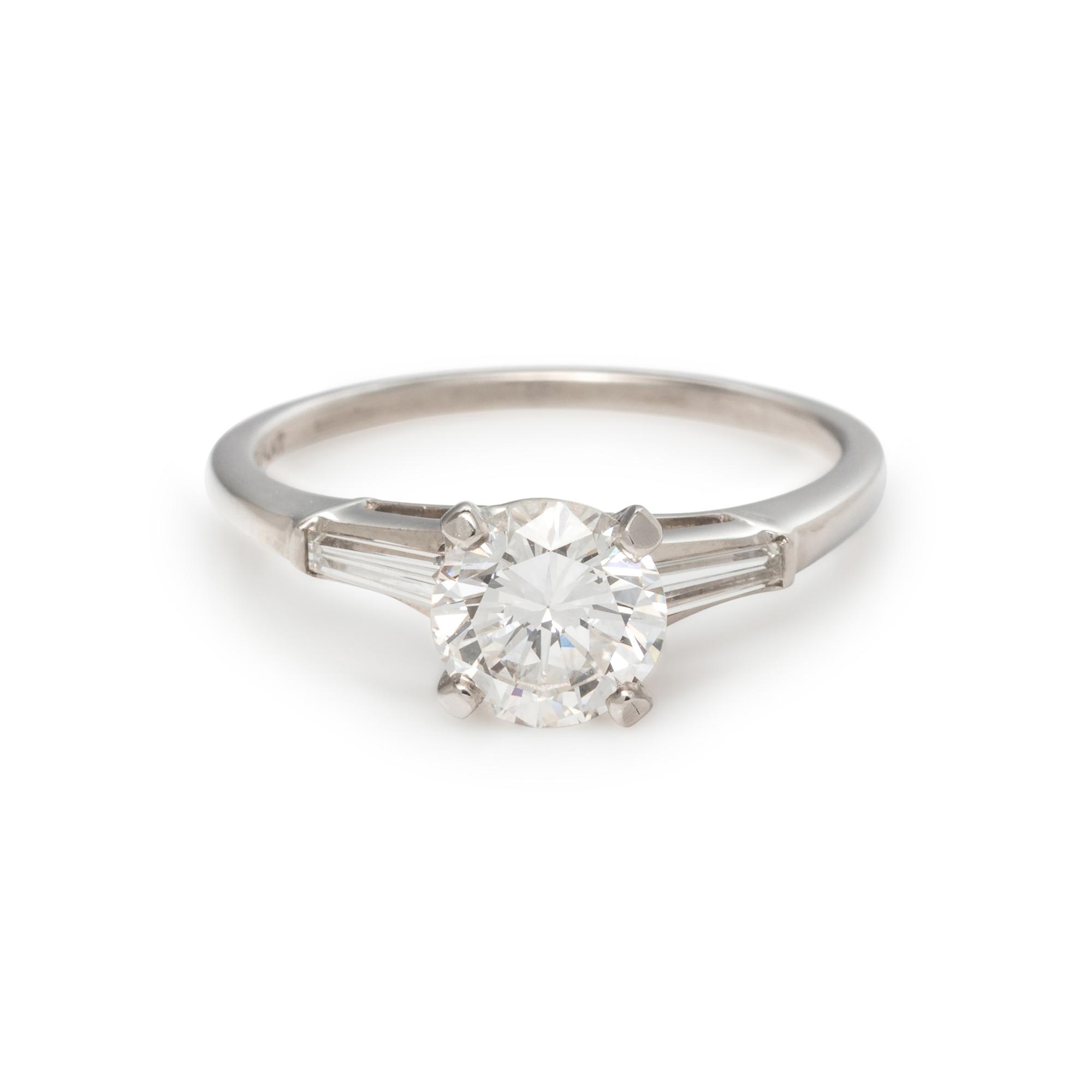 DIAMOND RING